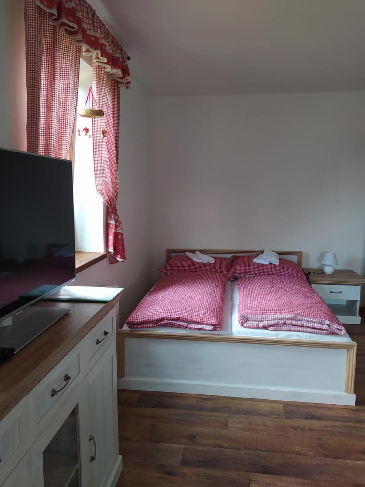 Double Room with Private Bathroom photo 1
