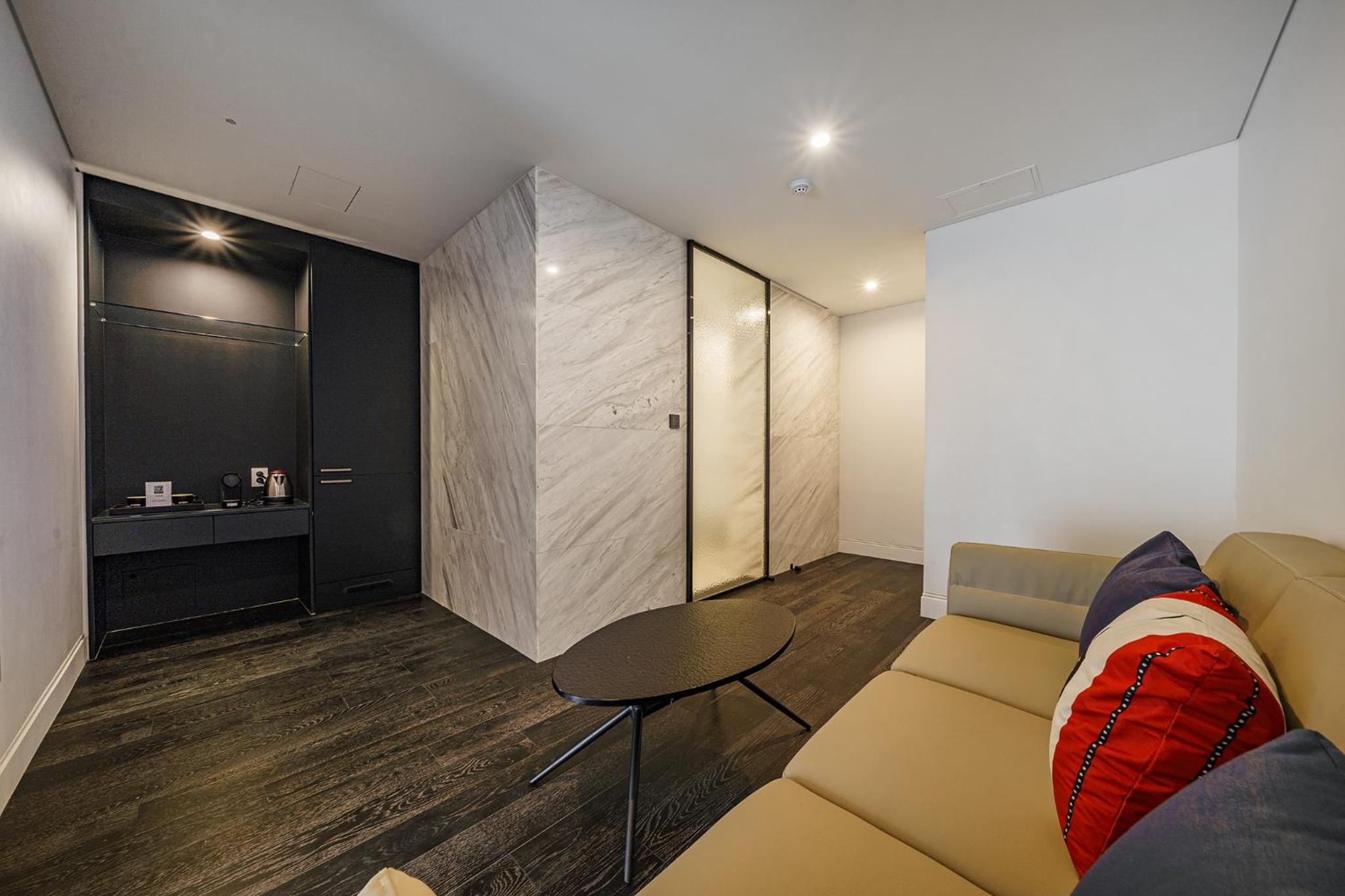 Family Suite - Photo 2