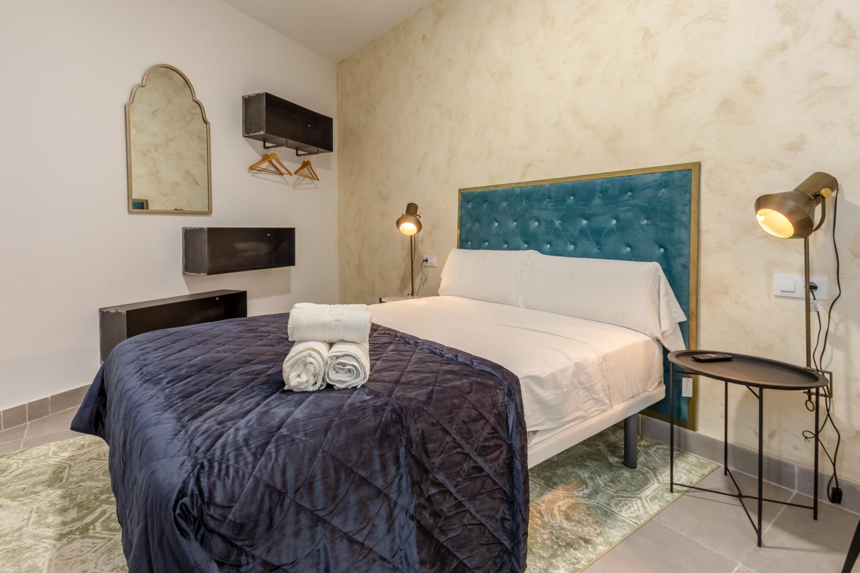 Standard Double Room - Photo 1