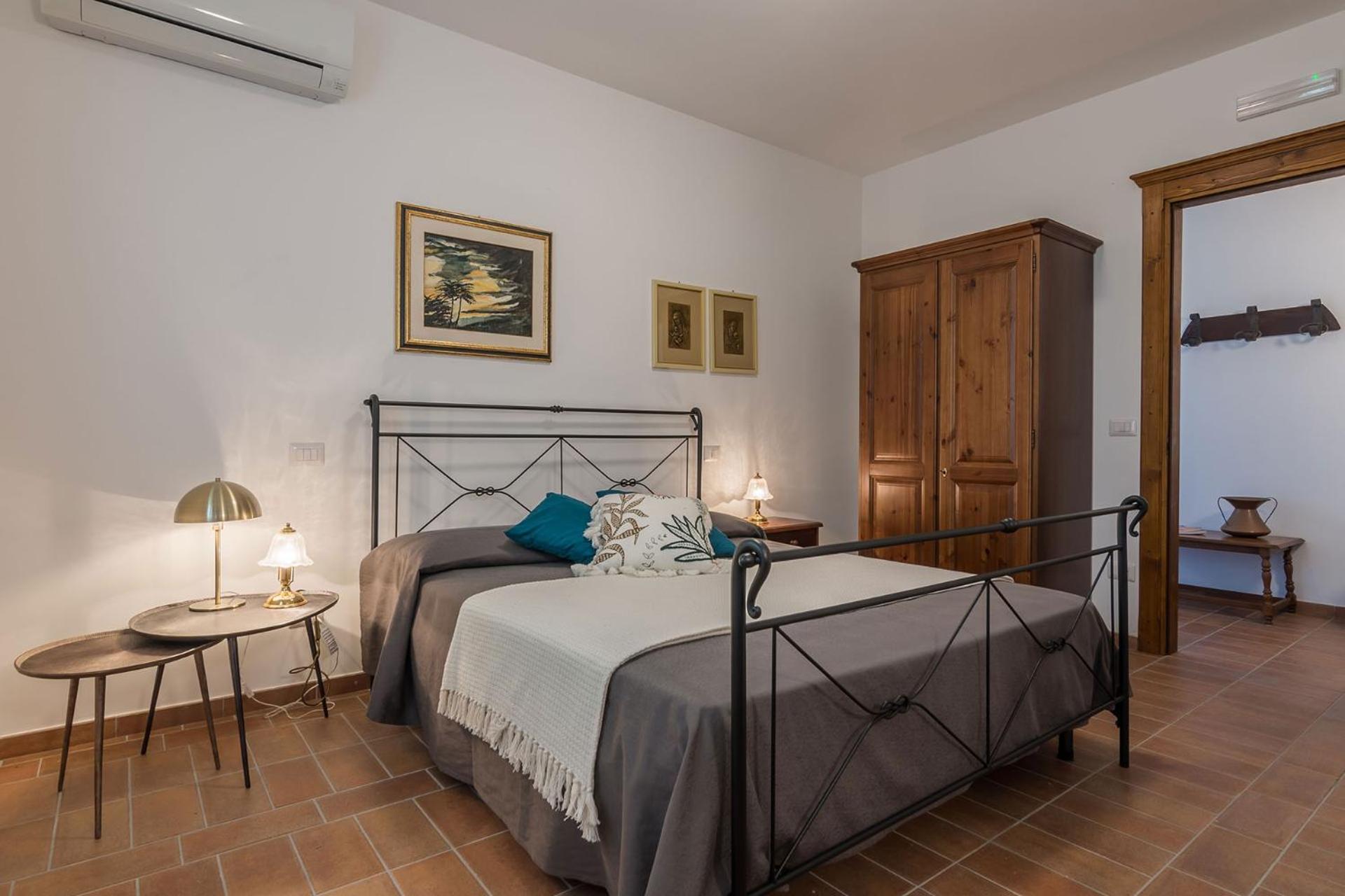 Eight-Bedroom Villa