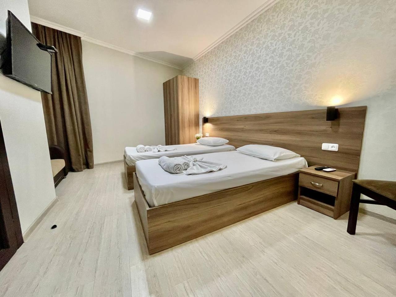 Double or Twin Room photo 1
