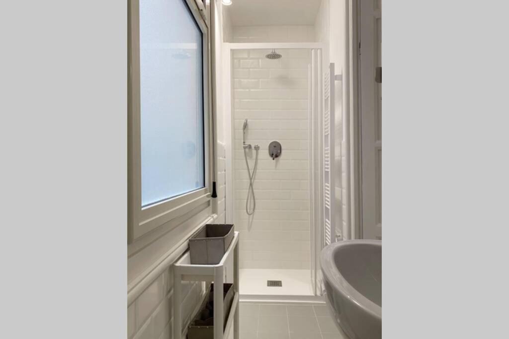 One-Bedroom Apartment - Photo 12