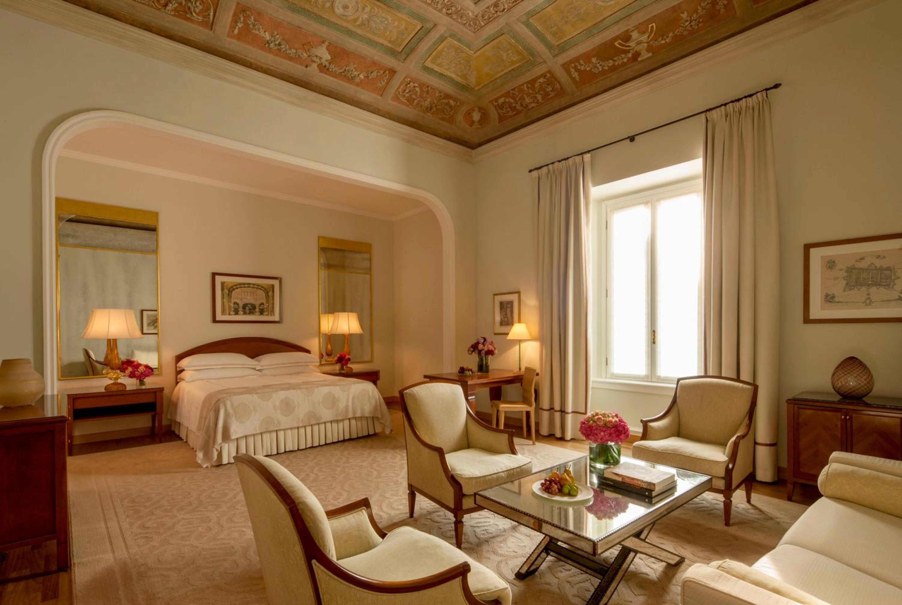 Fresco Suite King Bed photo 1