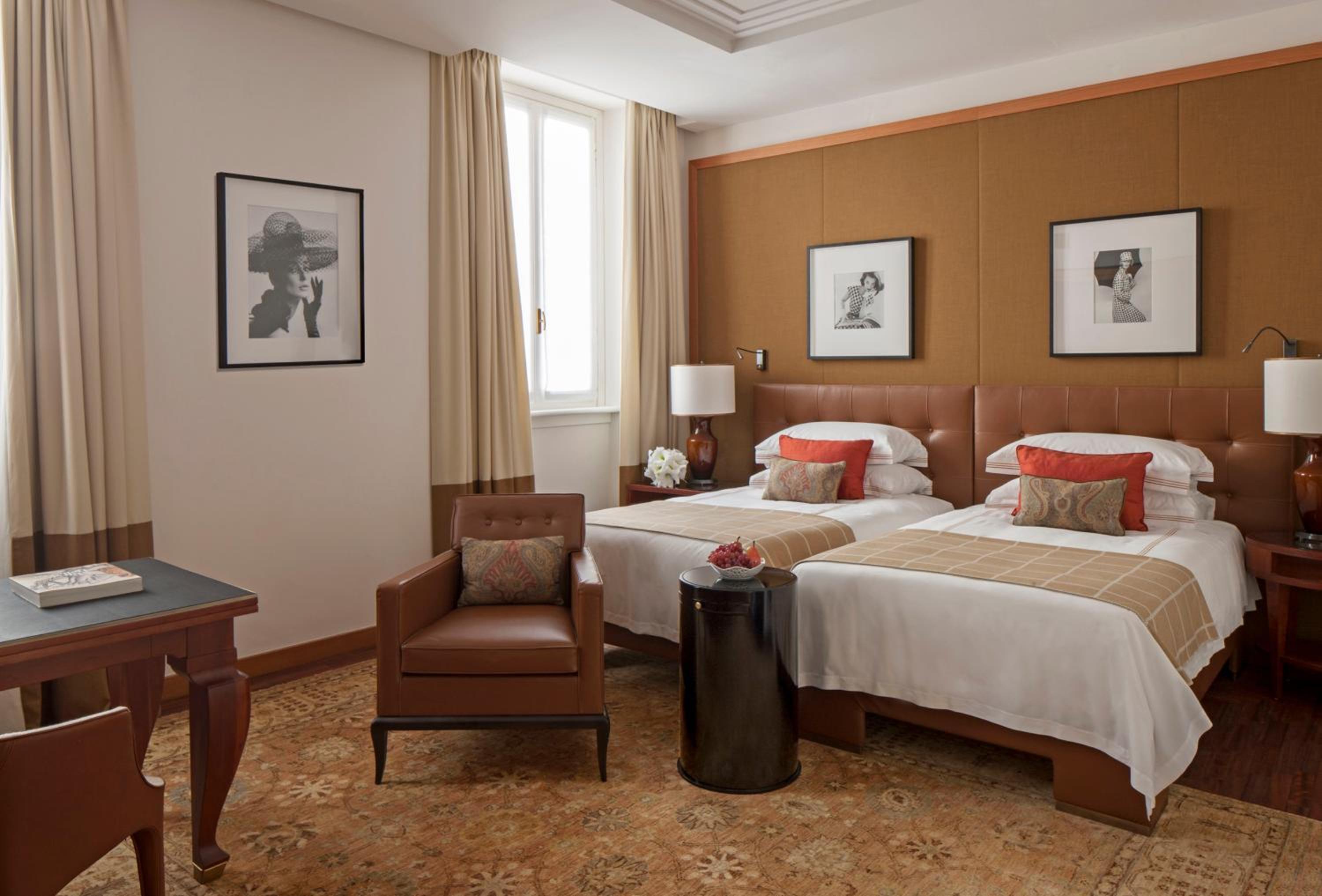 Deluxe Twin Room photo 3