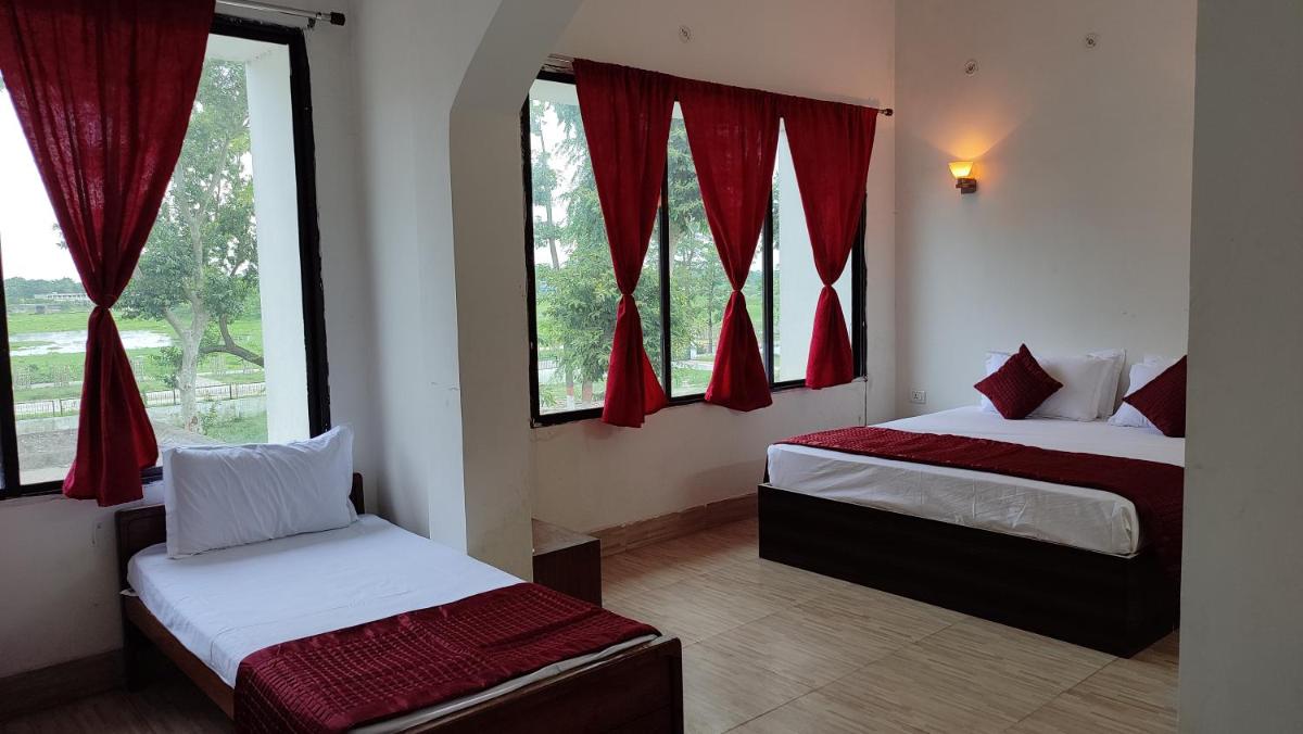 Deluxe Non AC Room photo 3