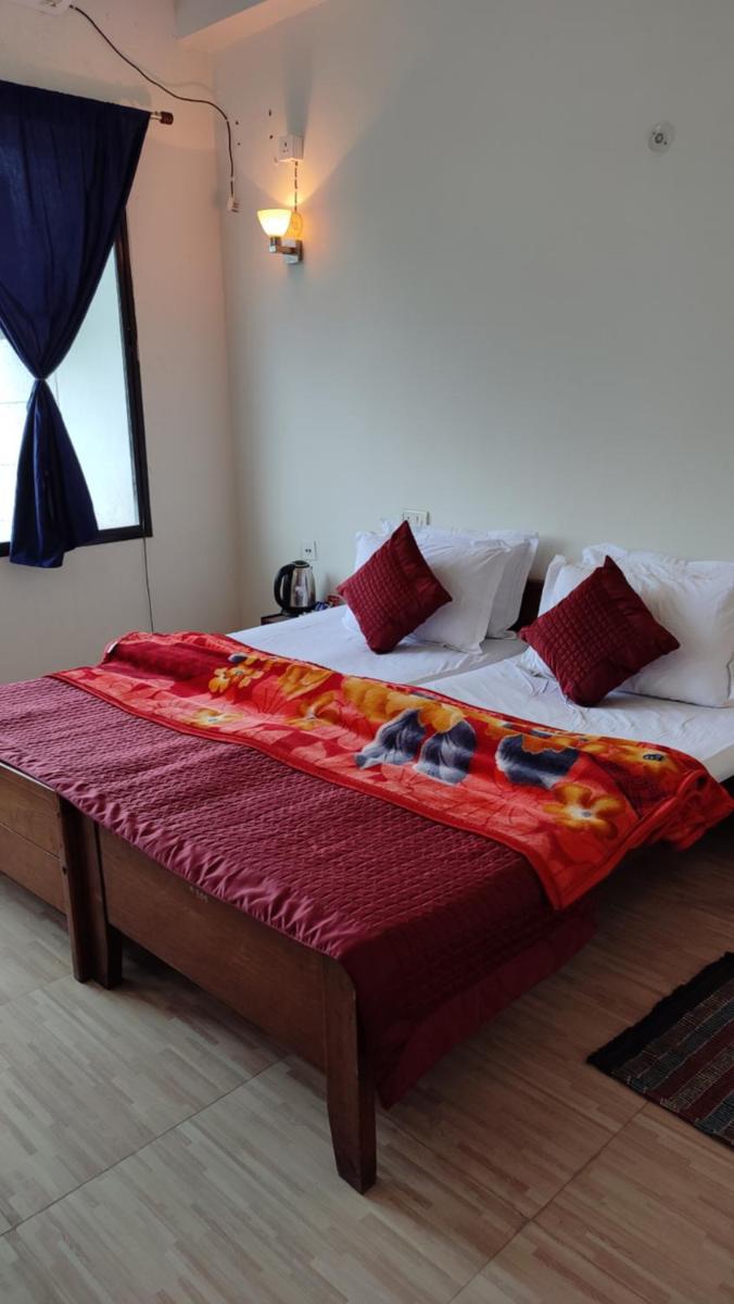 Super Deluxe AC Room photo 2