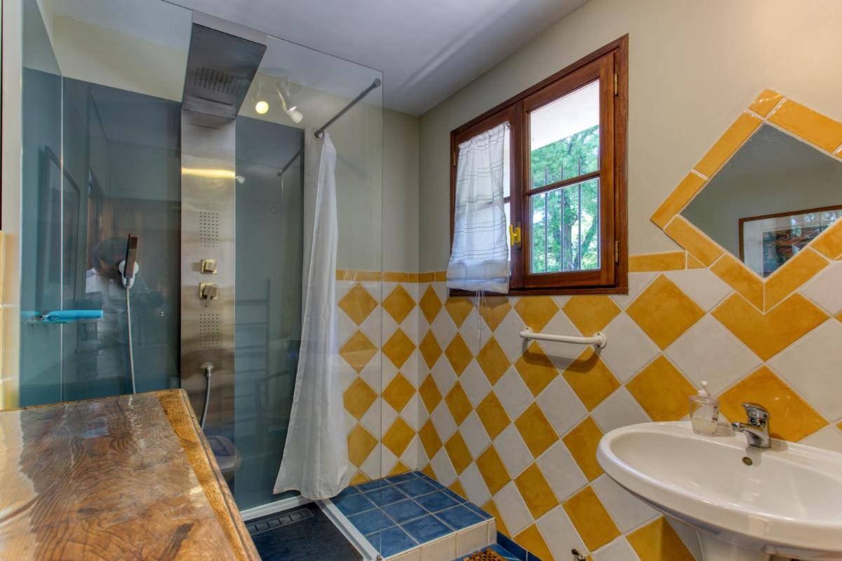 Deluxe Family Suite photo 2