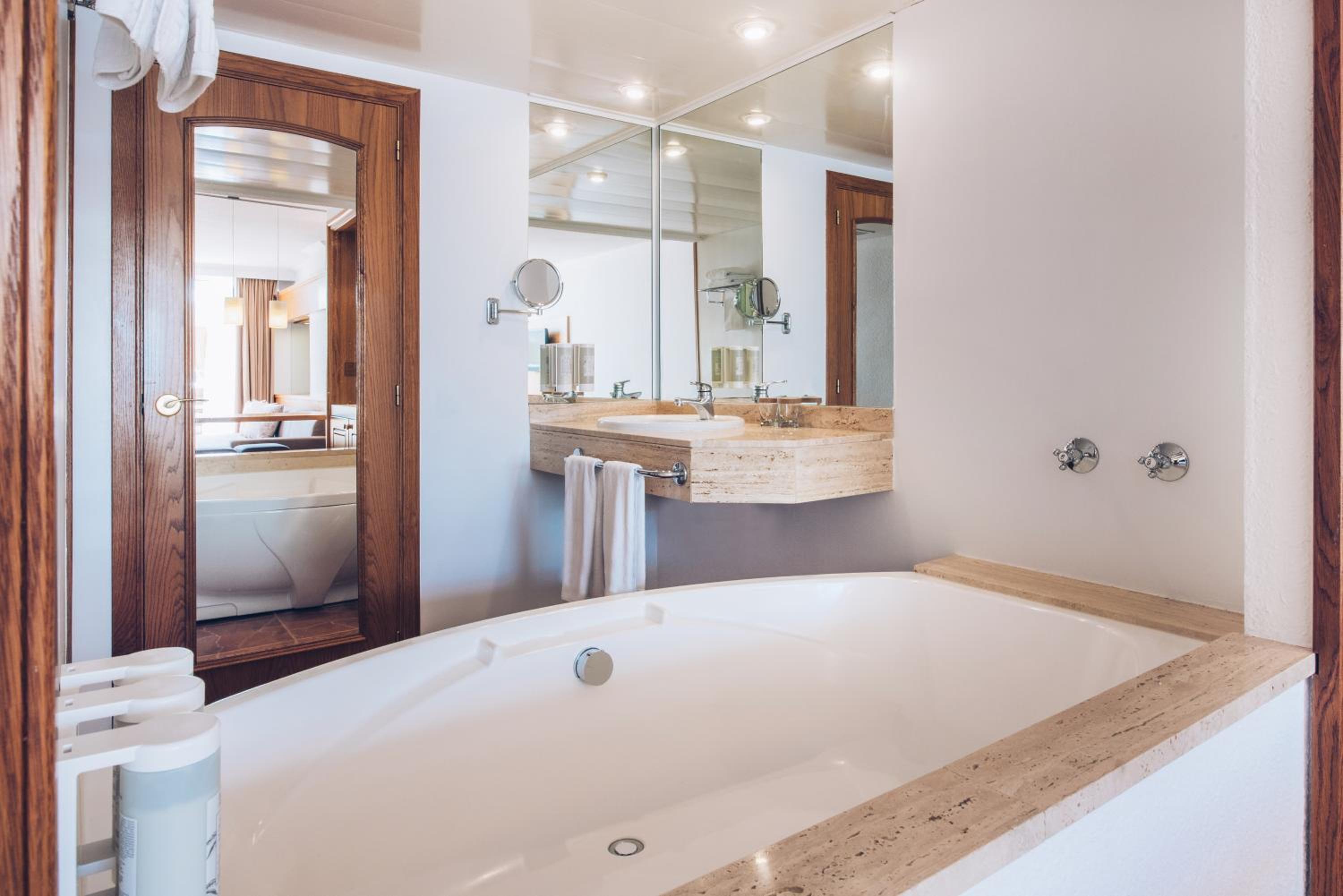 Suite Sea View Premium Terrace thumbnail 5