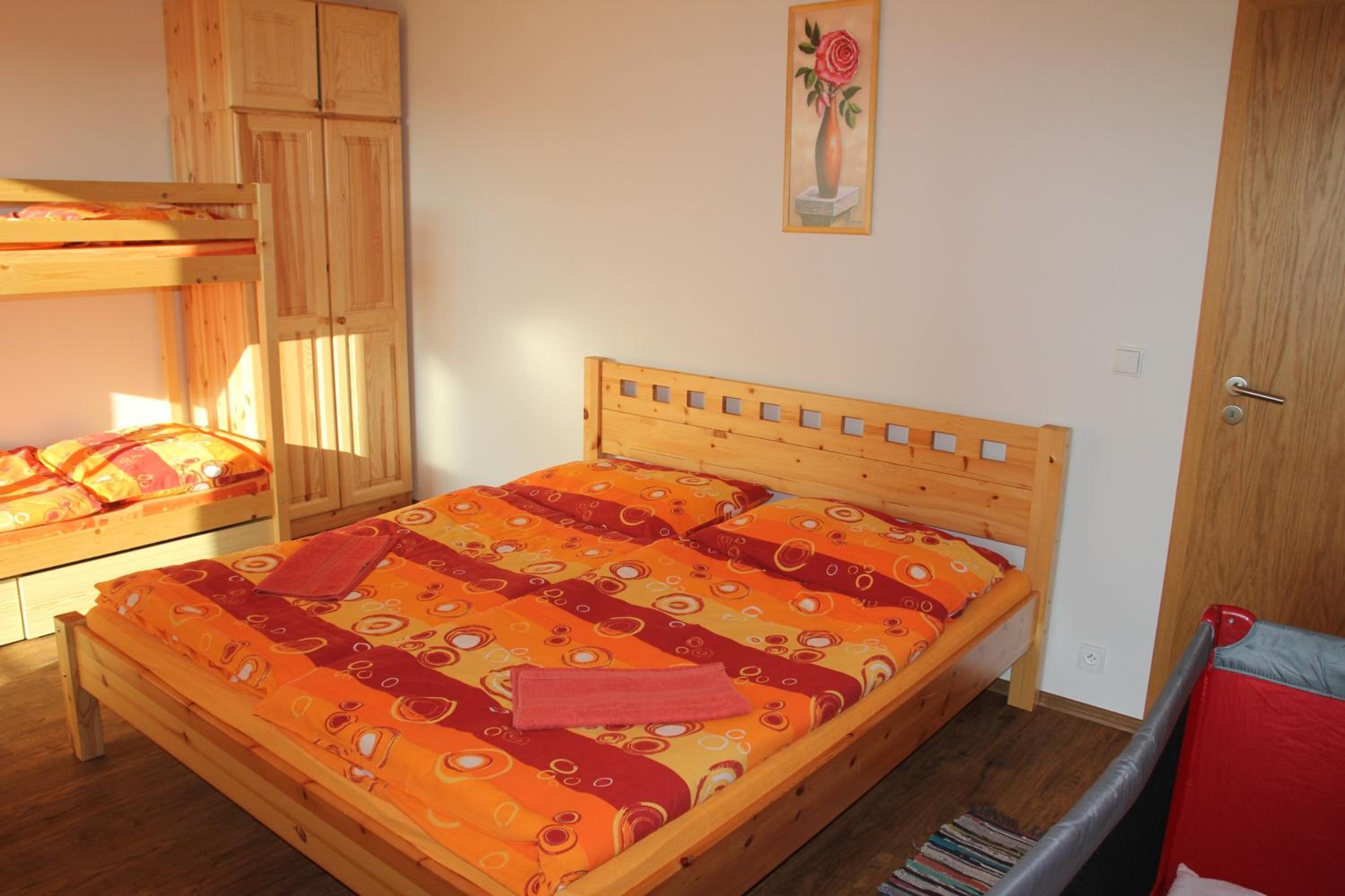One-Bedroom Apartment with Balcony photo 2