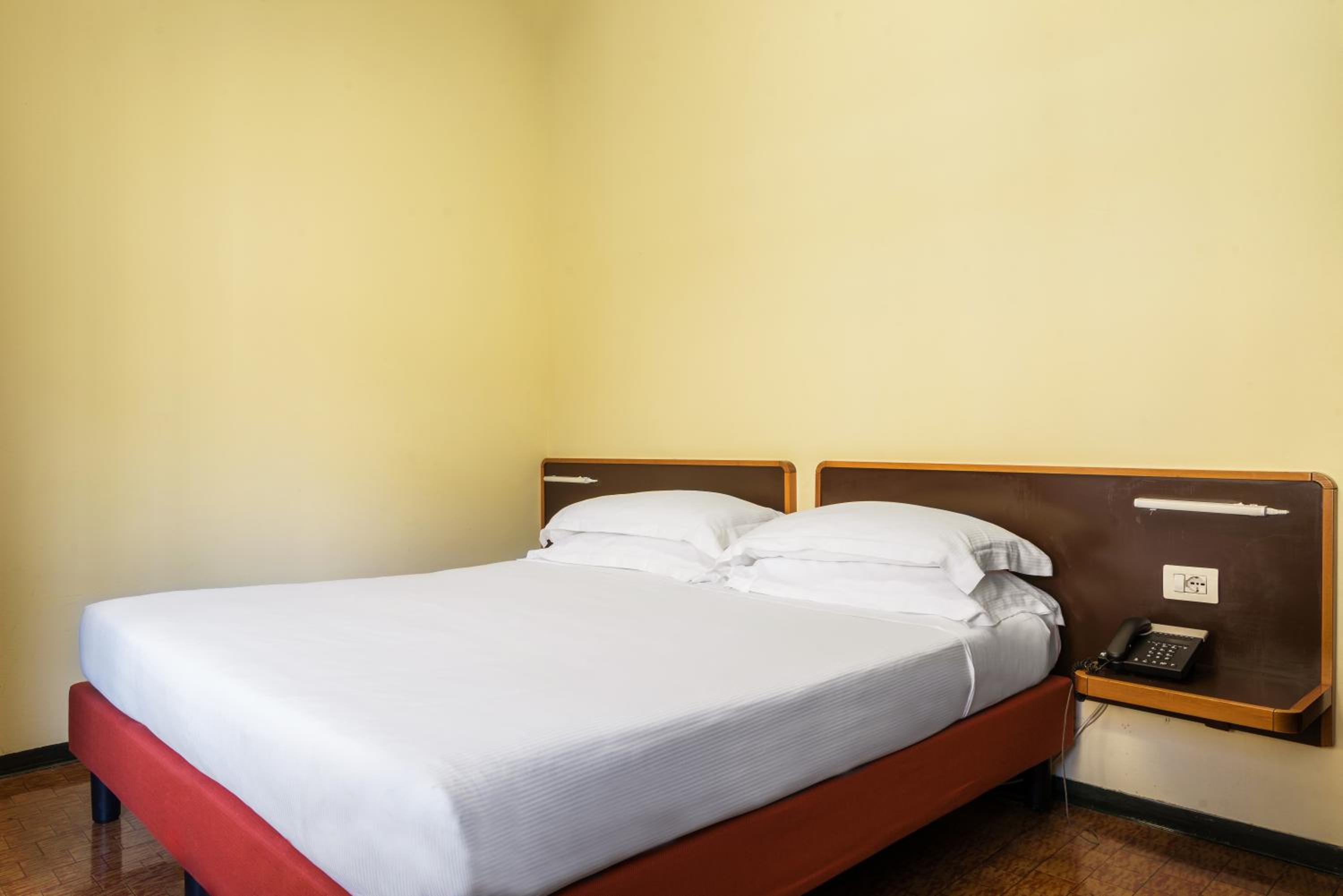 Economy Quadruple Room