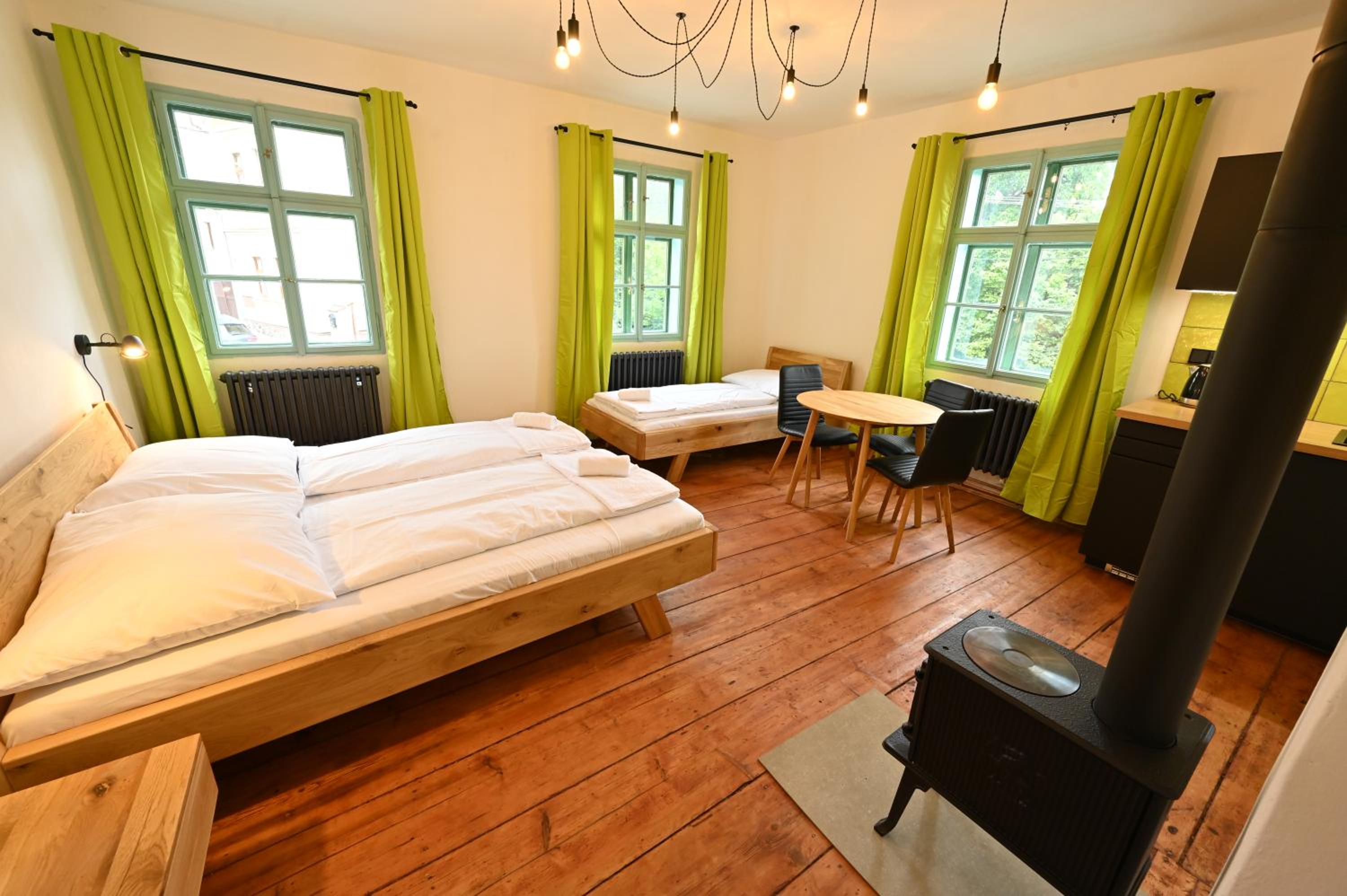 Triple Room
