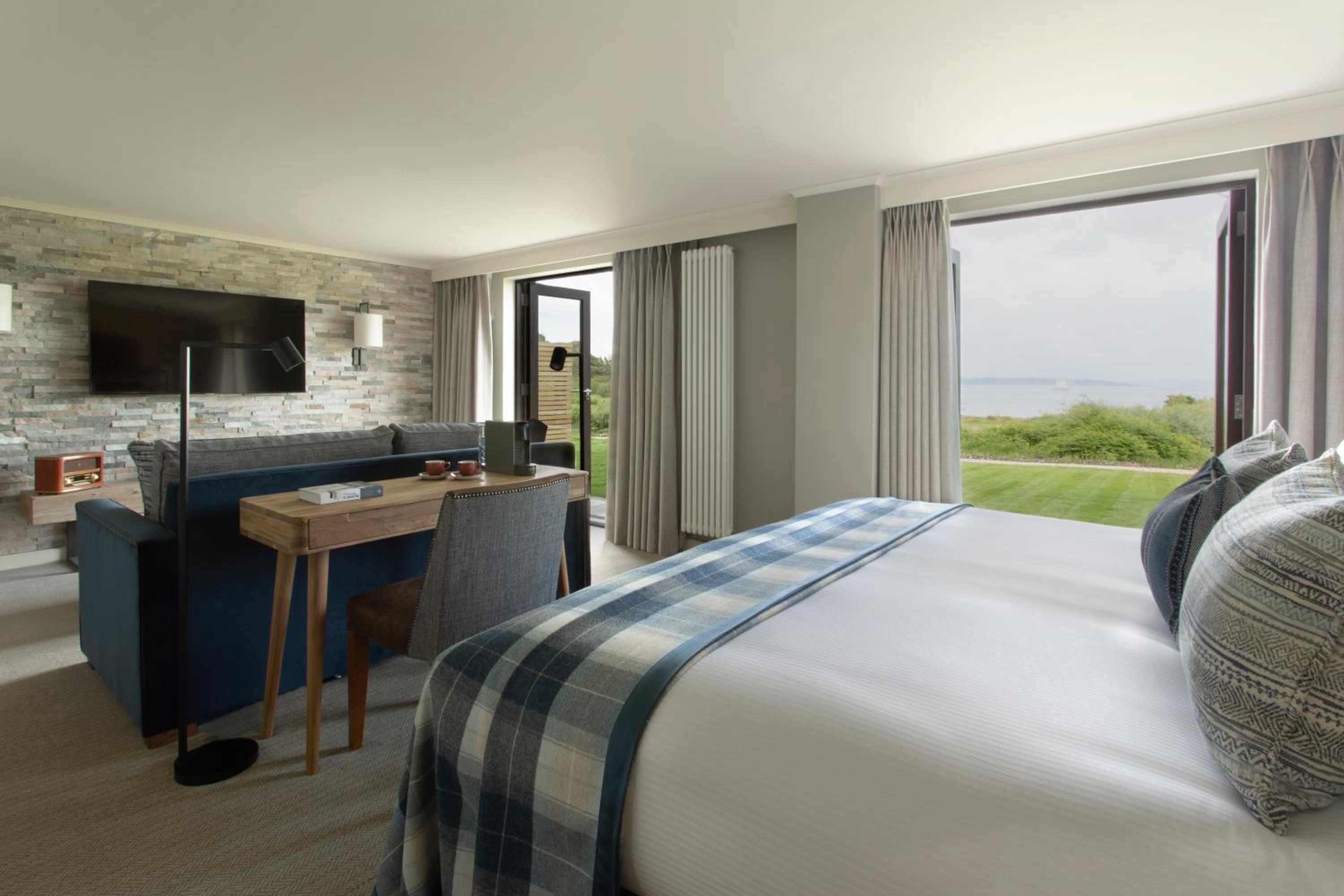 Suite with Sea View photo 3