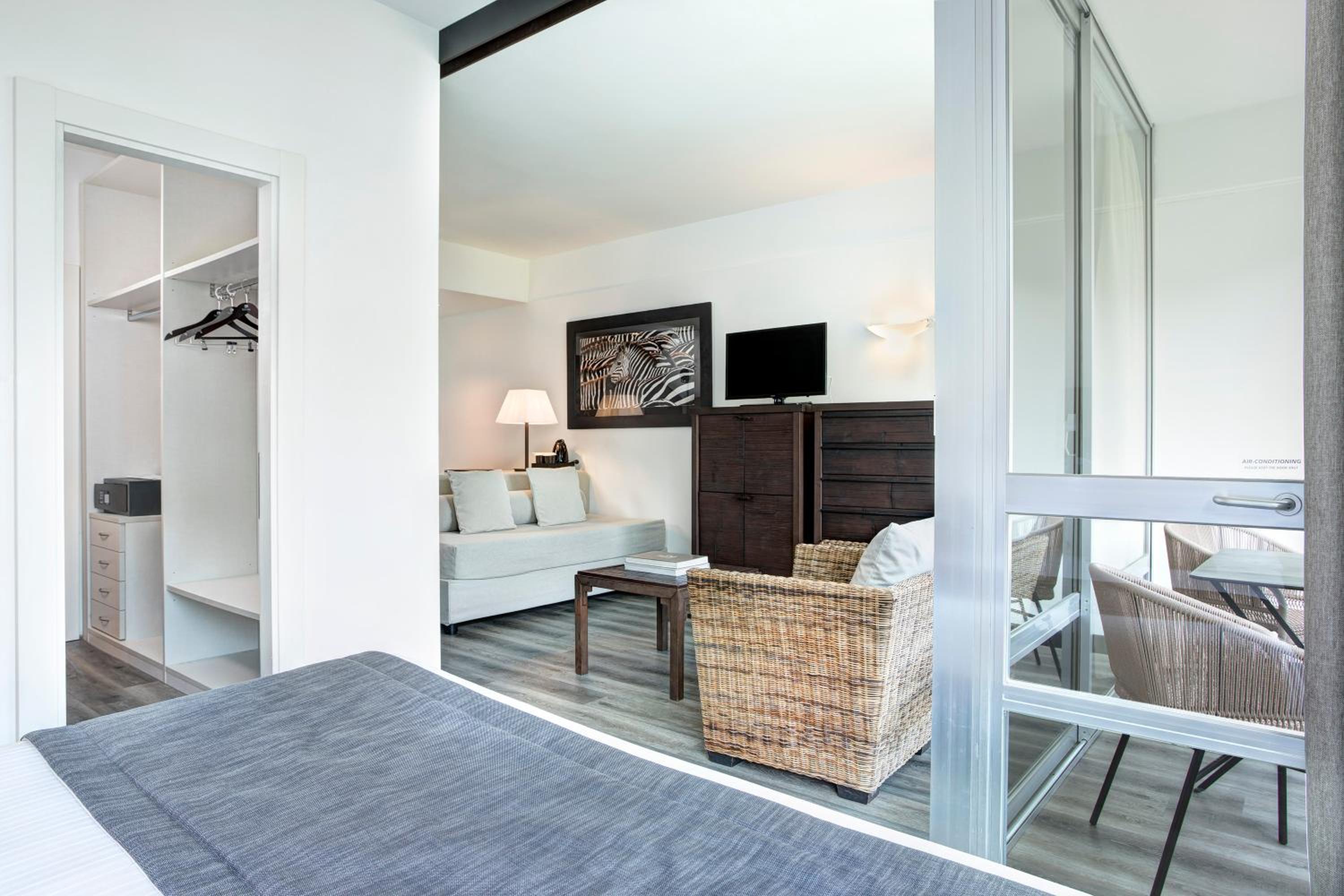 Junior Suite - Photo 21