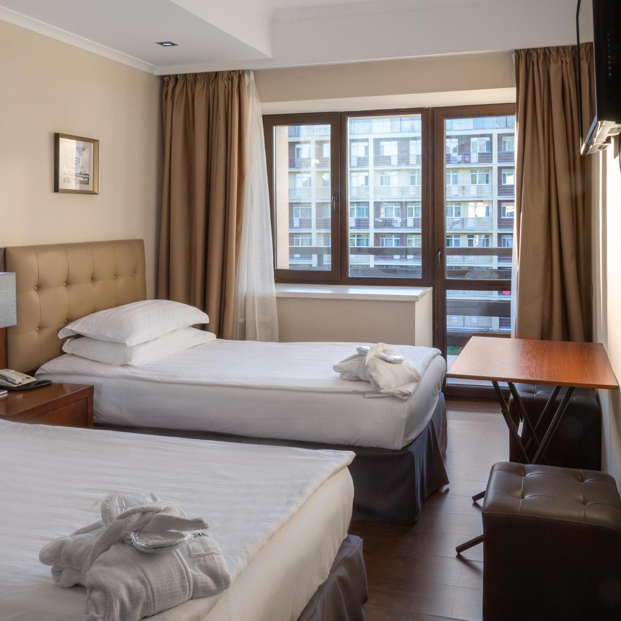 Standard Twin Room photo 1