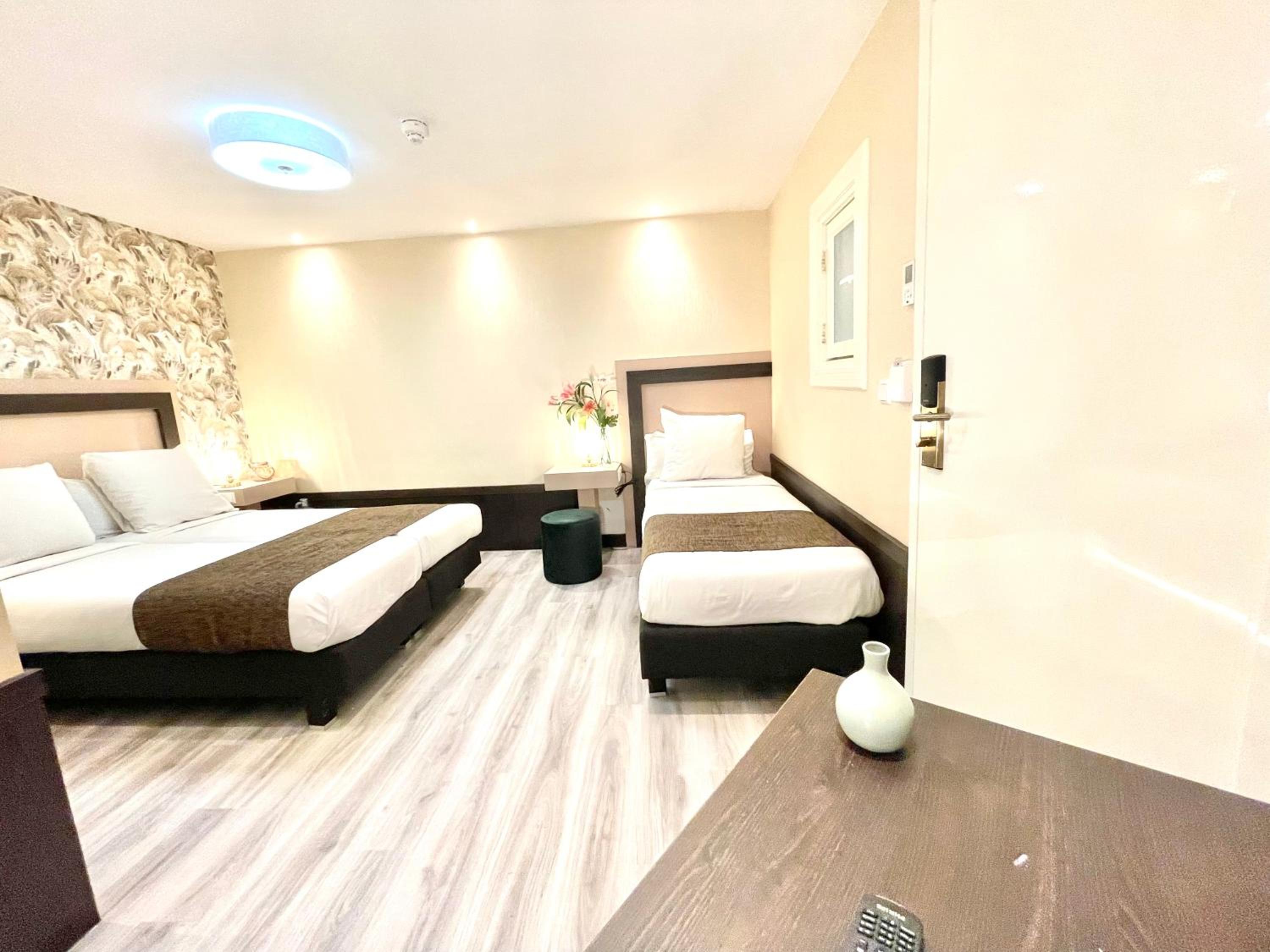 Deluxe Triple Room photo 1