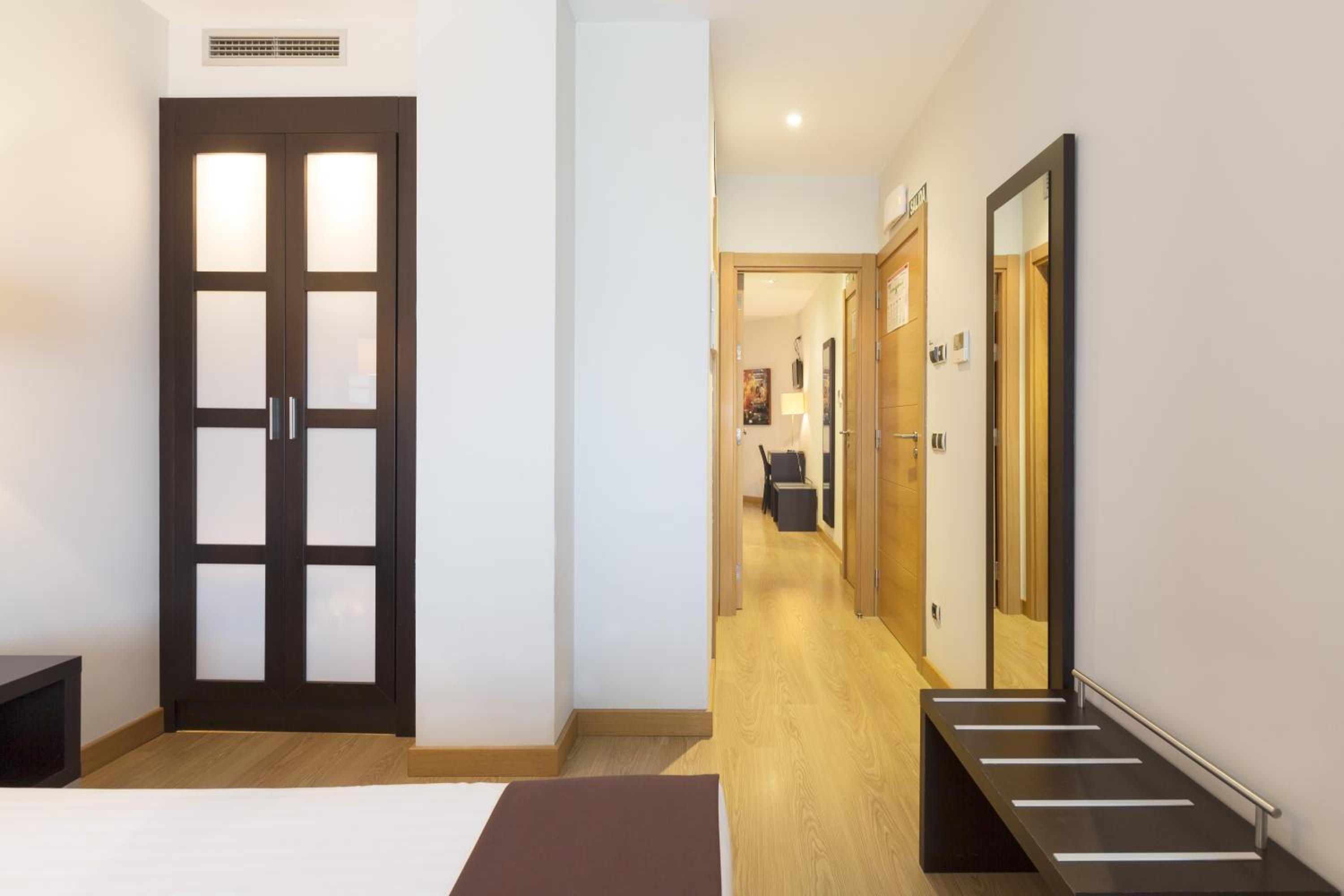 Two Connecting Double Rooms photo 2