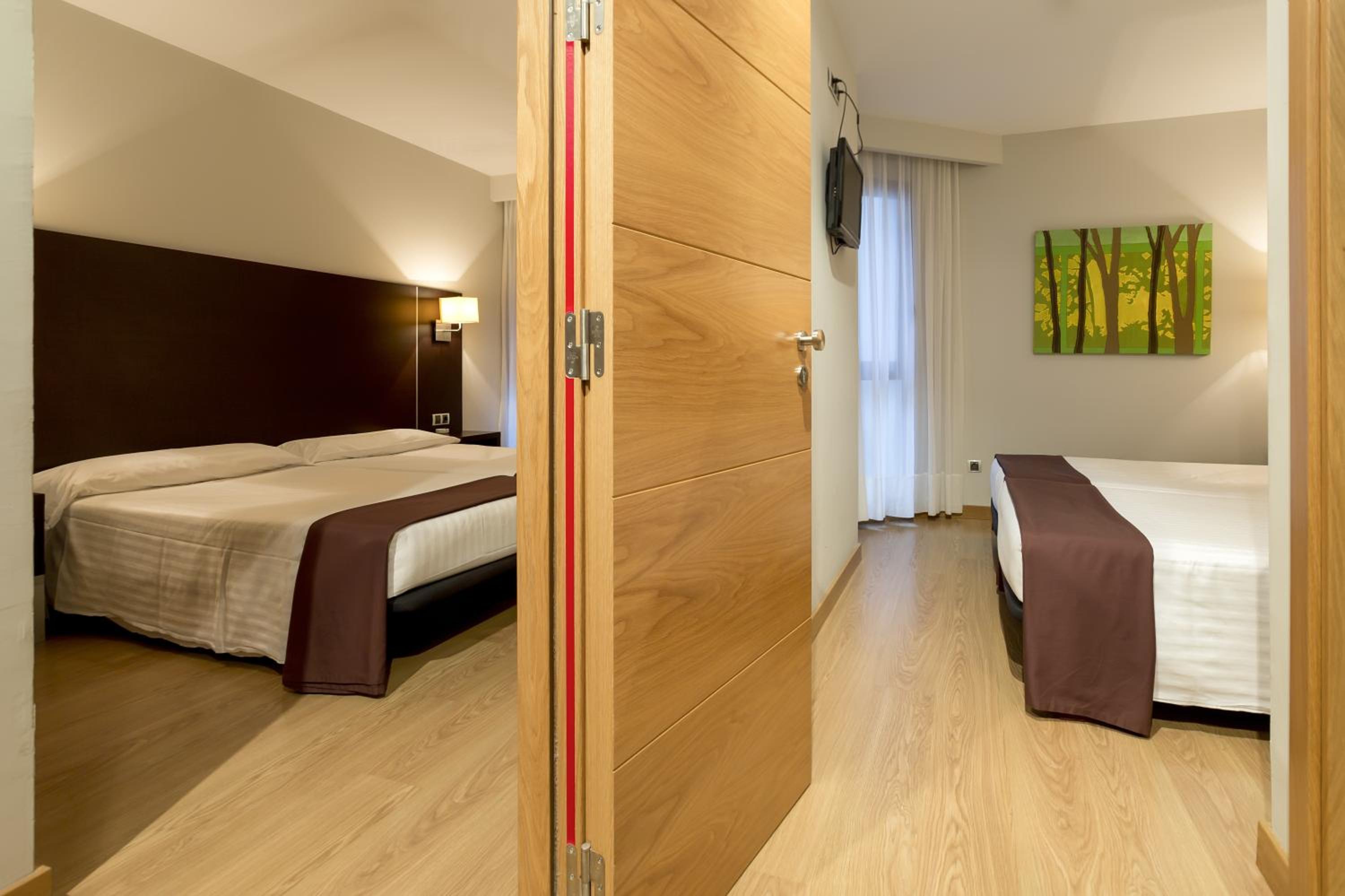 Two Connecting Double Rooms photo 3