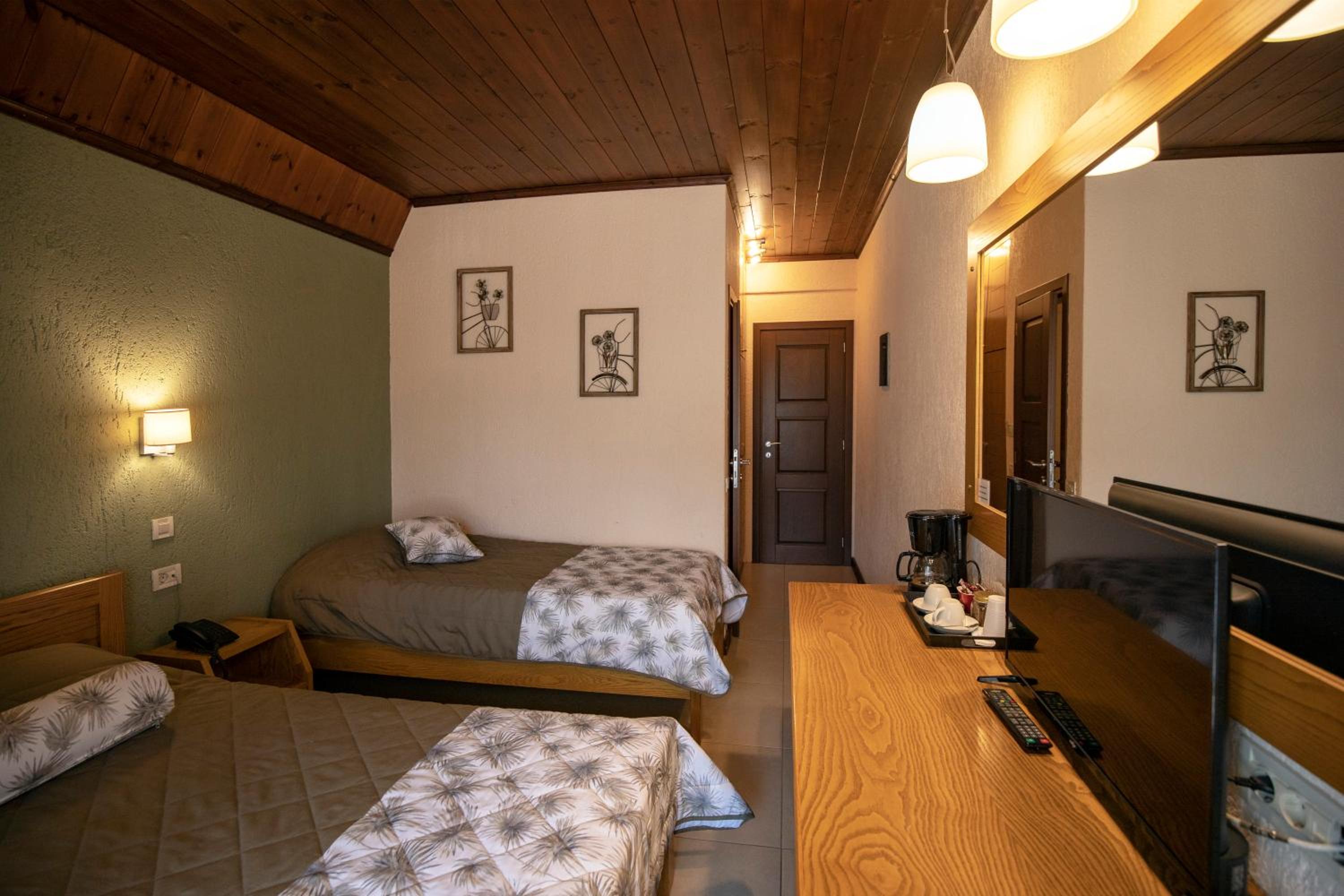 Standard Triple Room photo 1