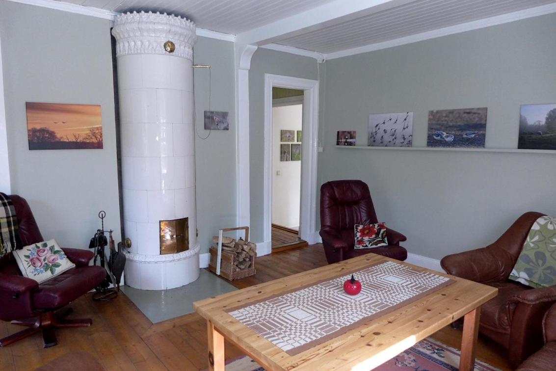Two-Bedroom House - Photo 15