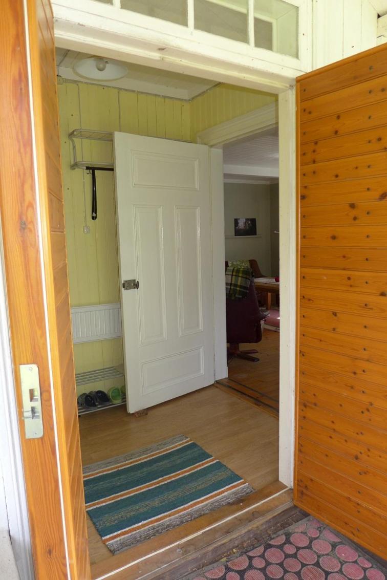 Two-Bedroom House - Photo 21