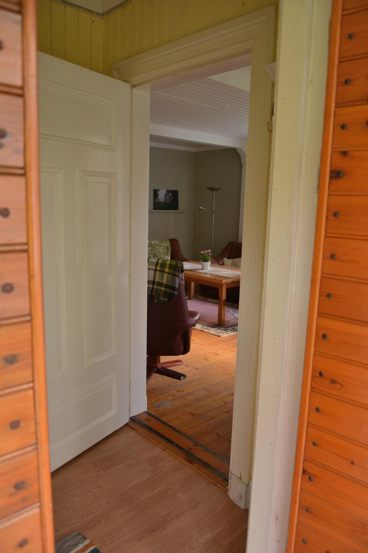 Two-Bedroom House - Photo 1
