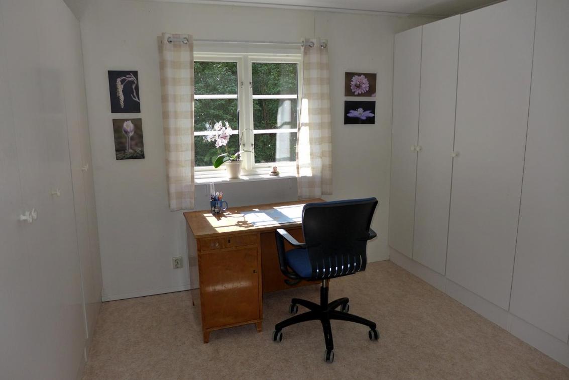 Two-Bedroom House - Photo 58