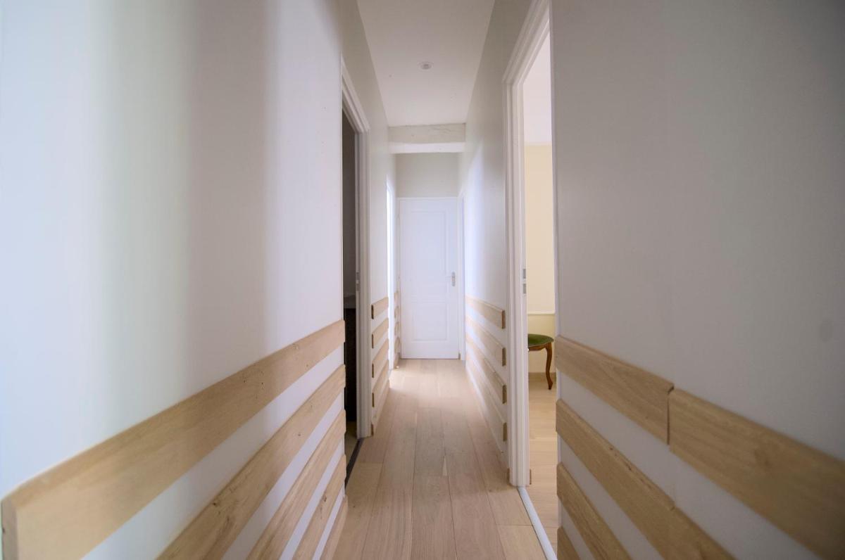 Four-Bedroom House photo 2
