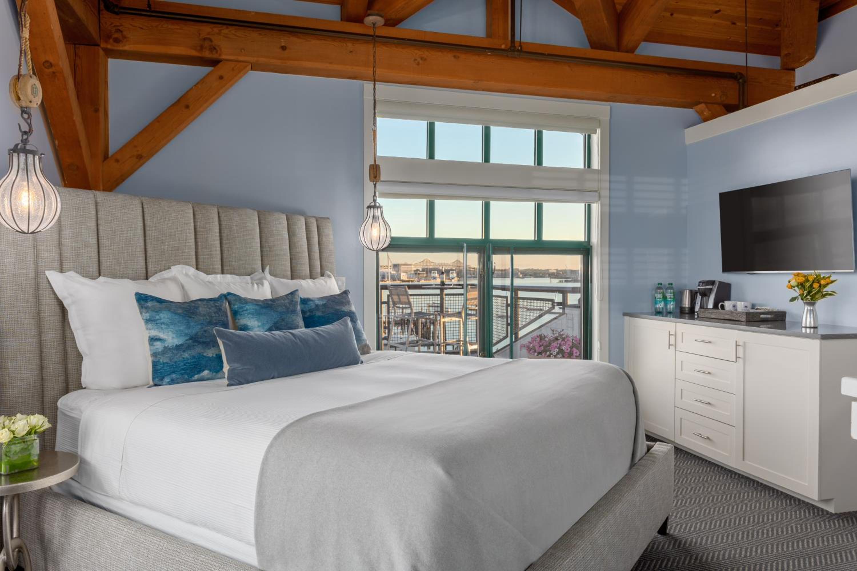 Penthouse photo 1