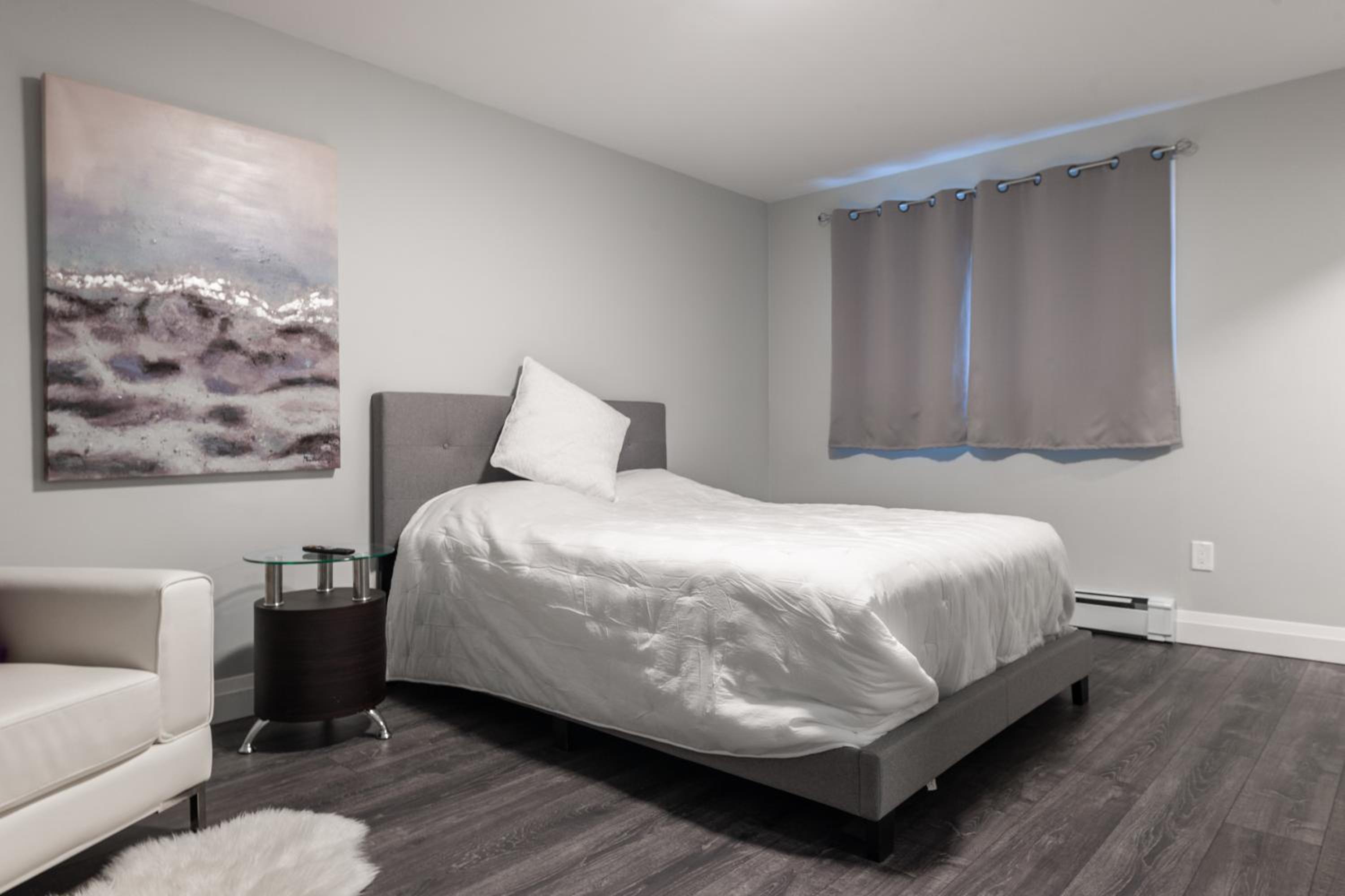 Studio Apartment photo 1