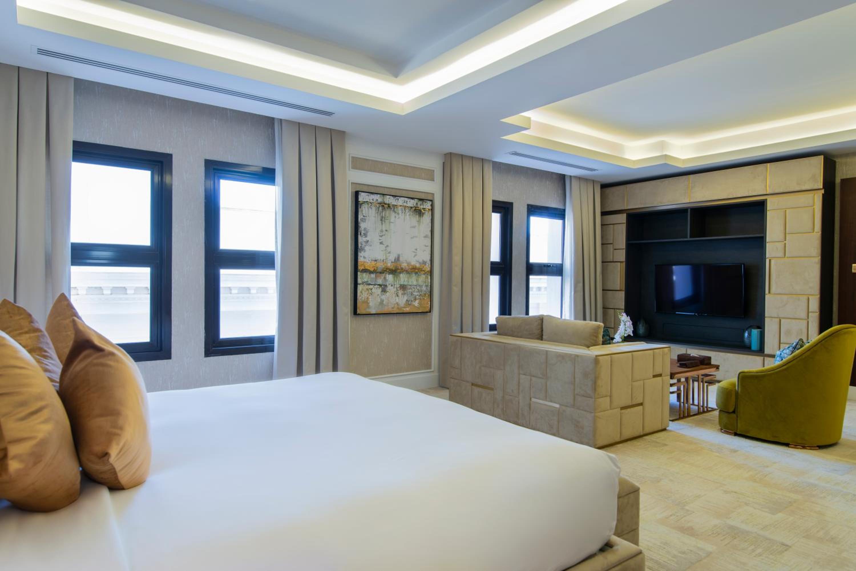 Presidential Suite thumbnail 6
