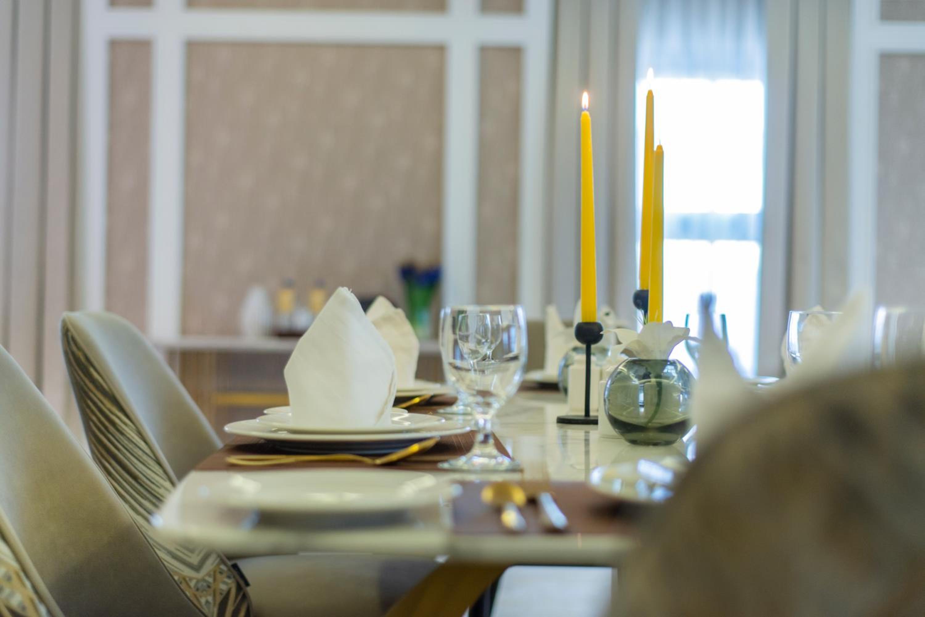 Presidential Suite thumbnail 6