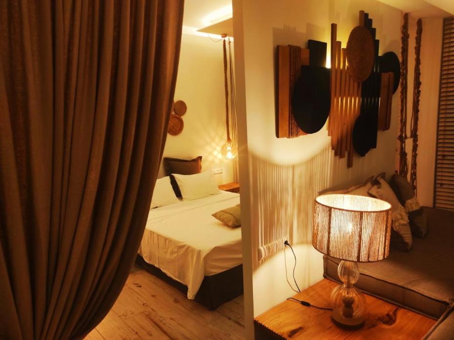 Deluxe Suite with Sea View photo 3