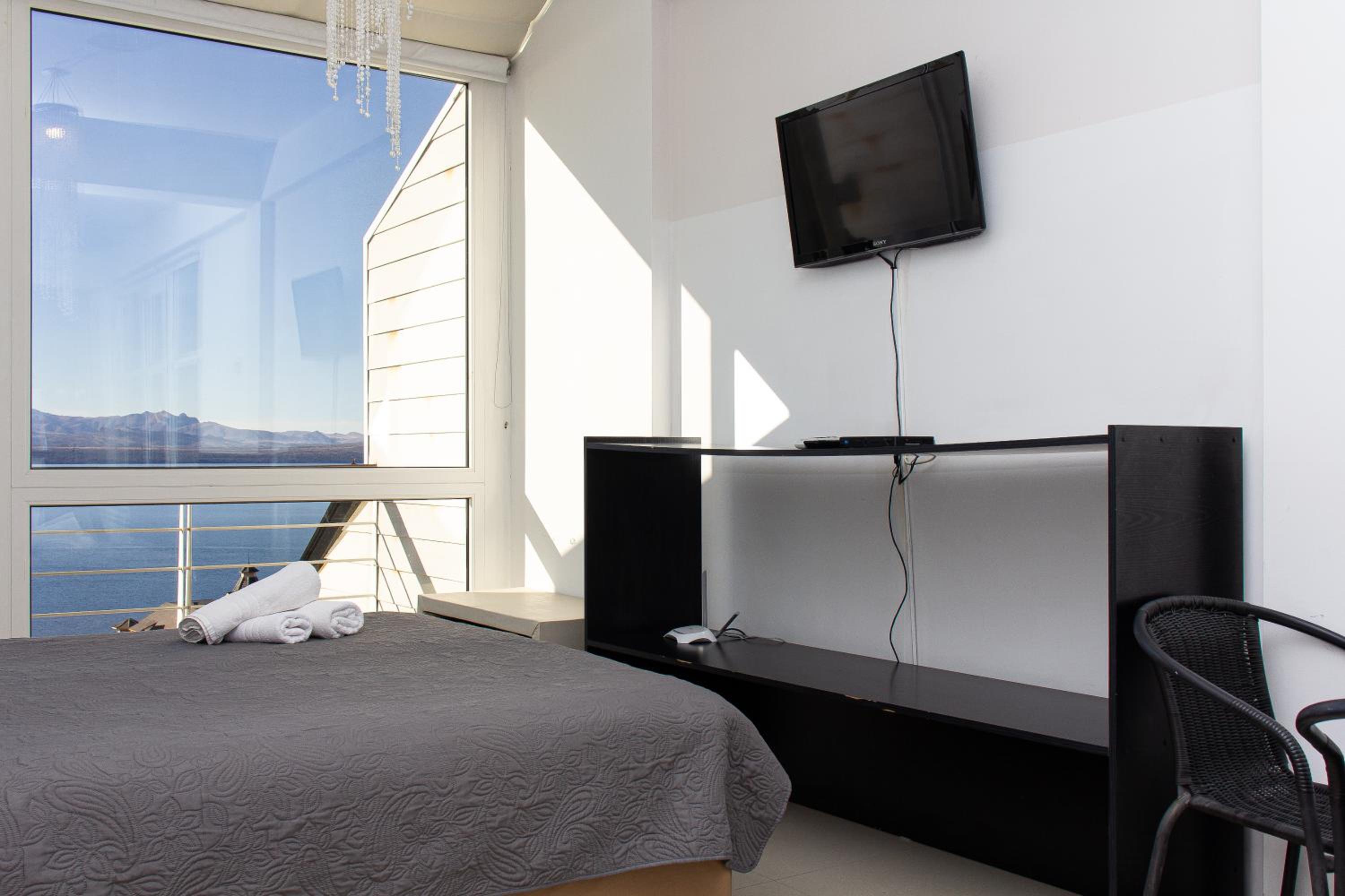 Deluxe Apartment photo 2