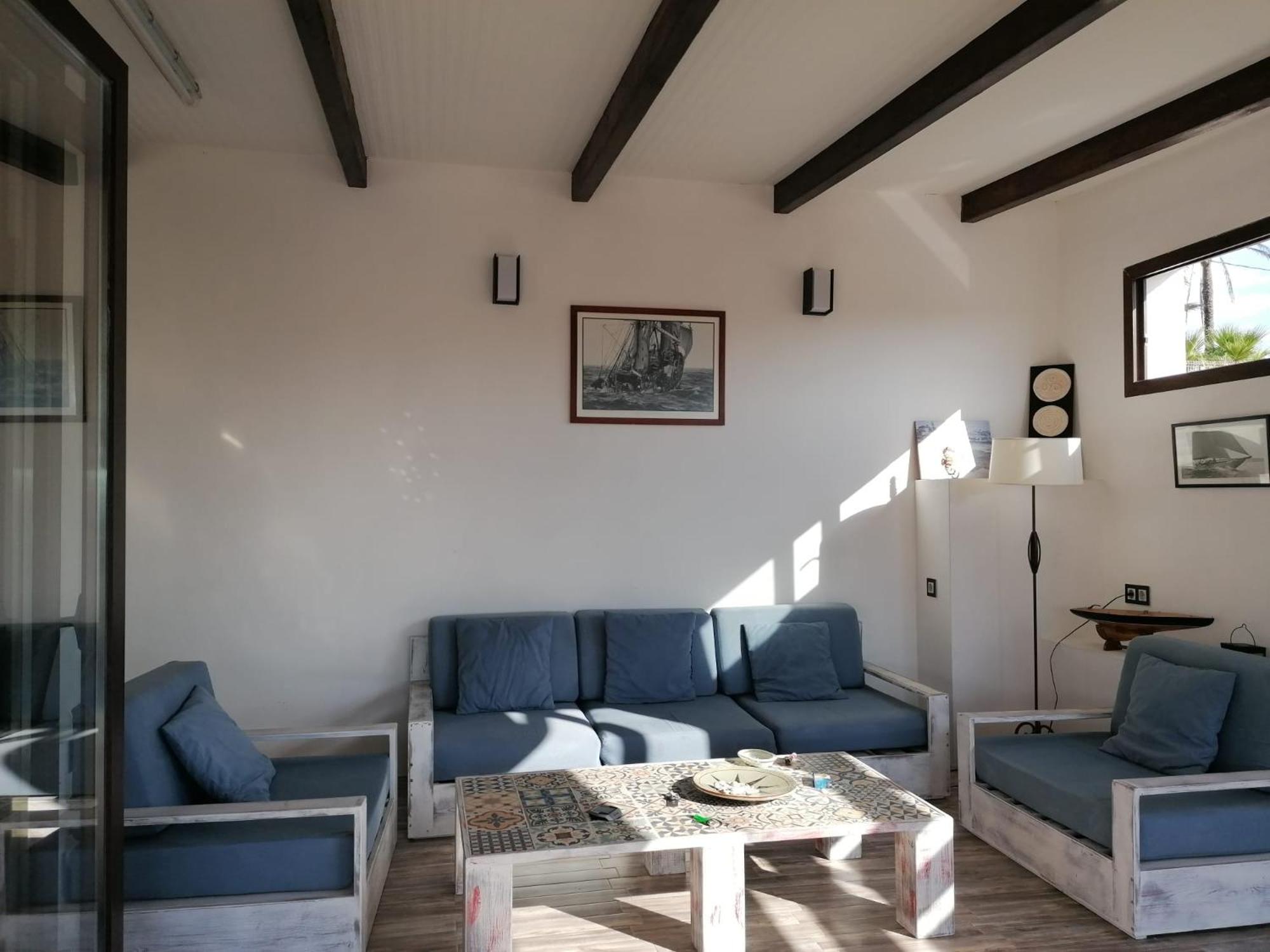 Casa adosada de tres habitaciones