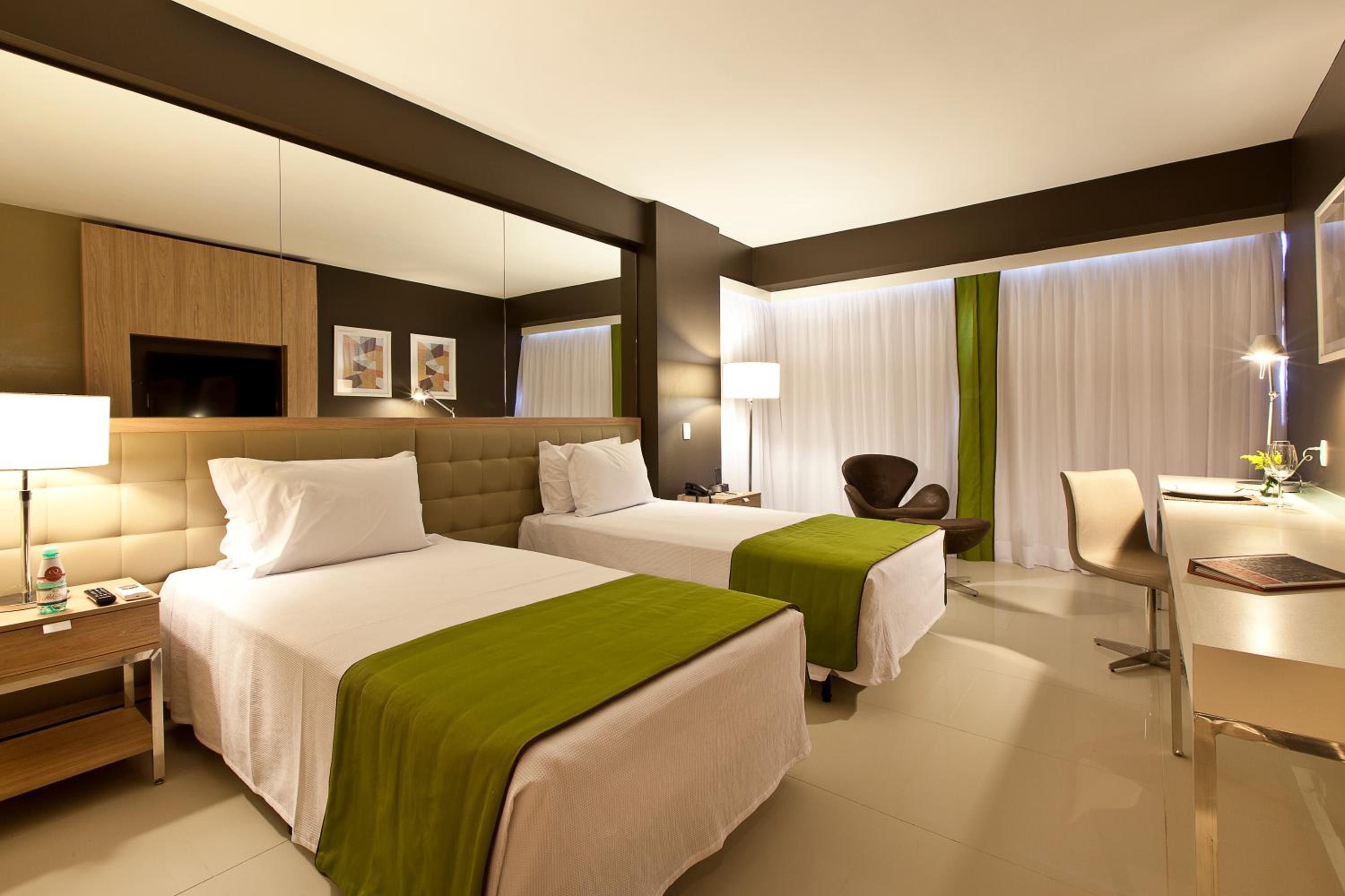 Luxo com Cama King - Não Fumantes