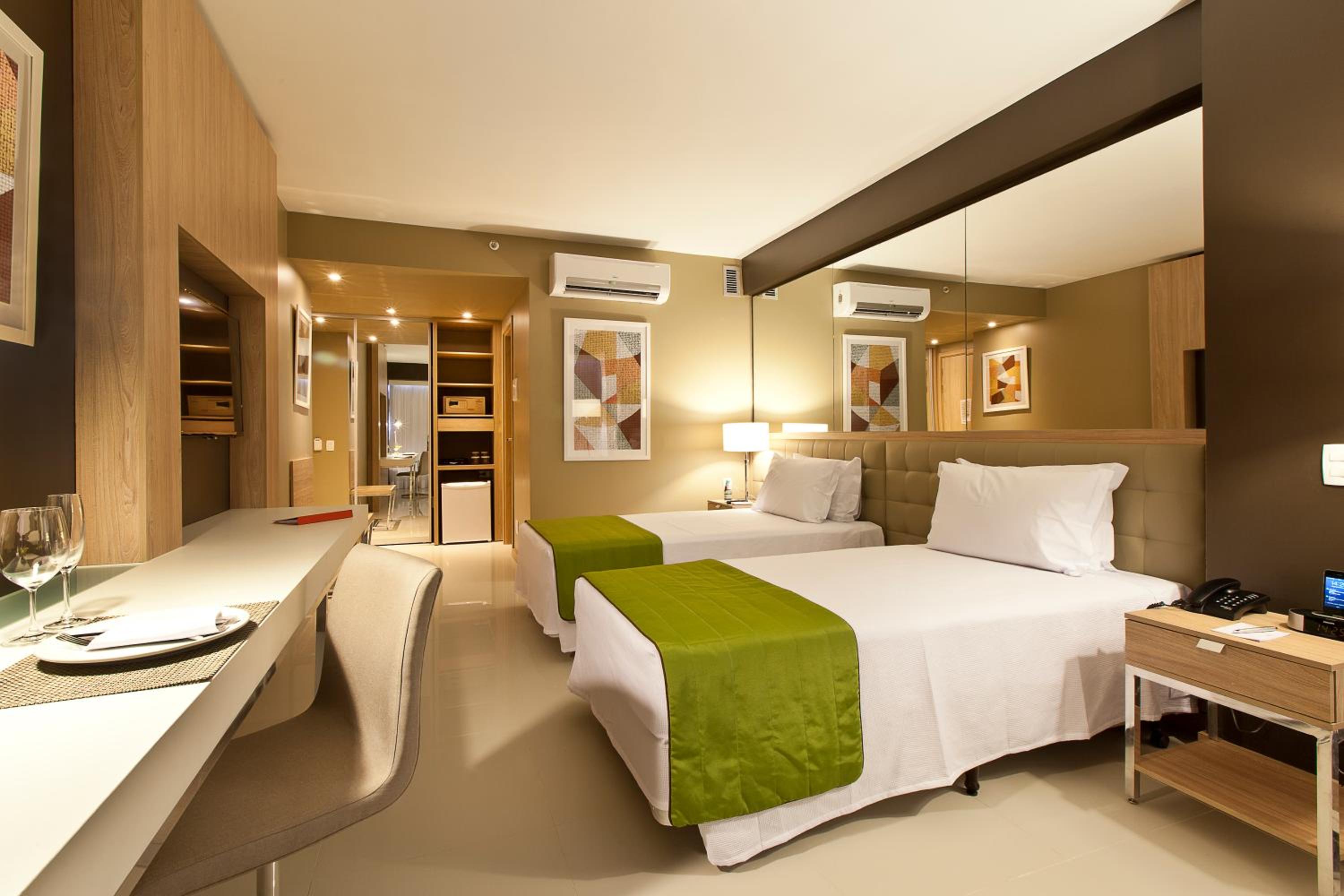 Luxo com Cama King - Não Fumantes