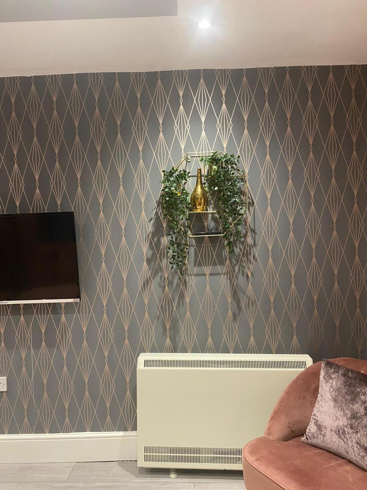 Two-Bedroom Apartment - Photo 16