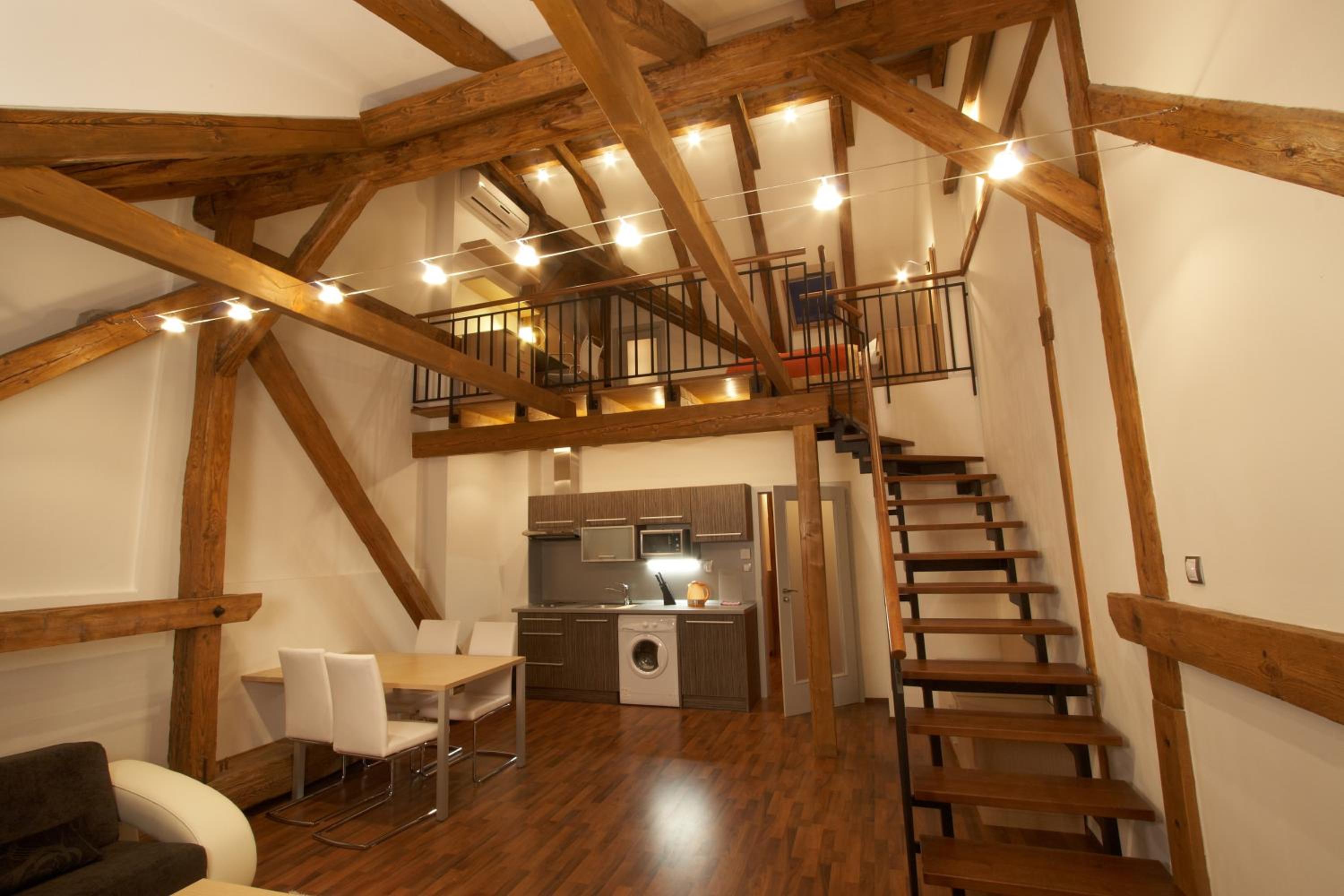 Two-Bedroom Apartment - Split Level - Photo 1