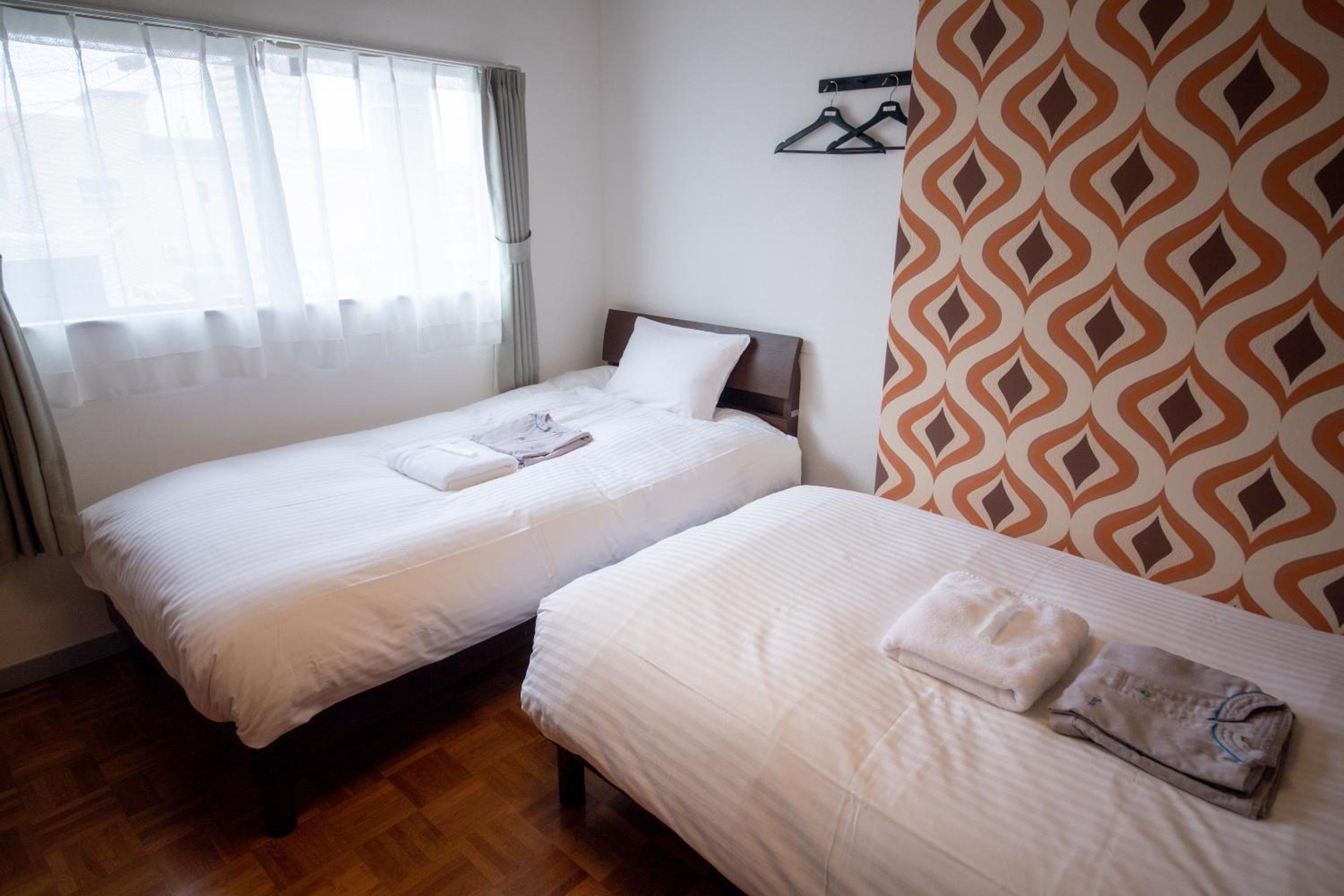 Standard Twin Room photo 3