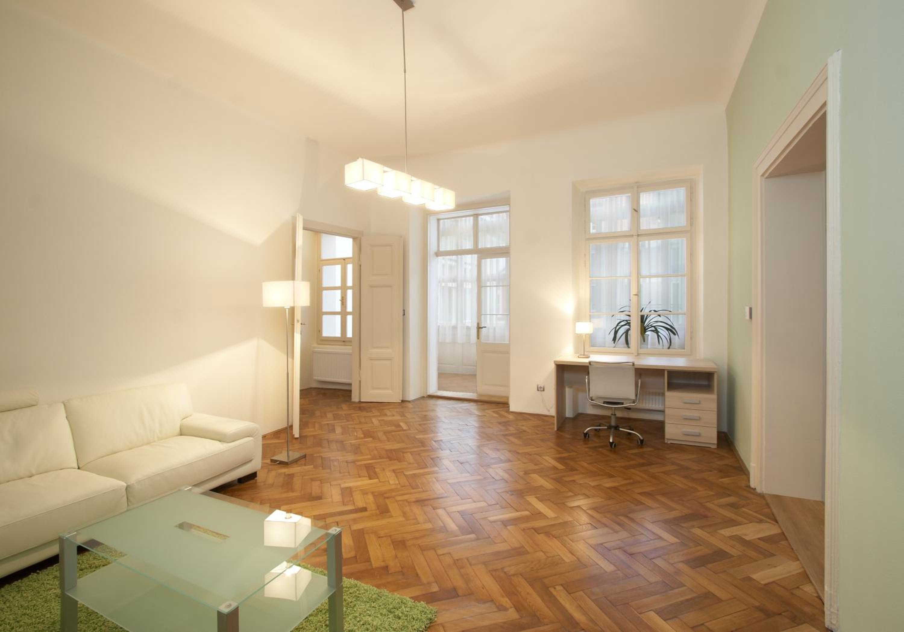 Family Apartment - Photo 3