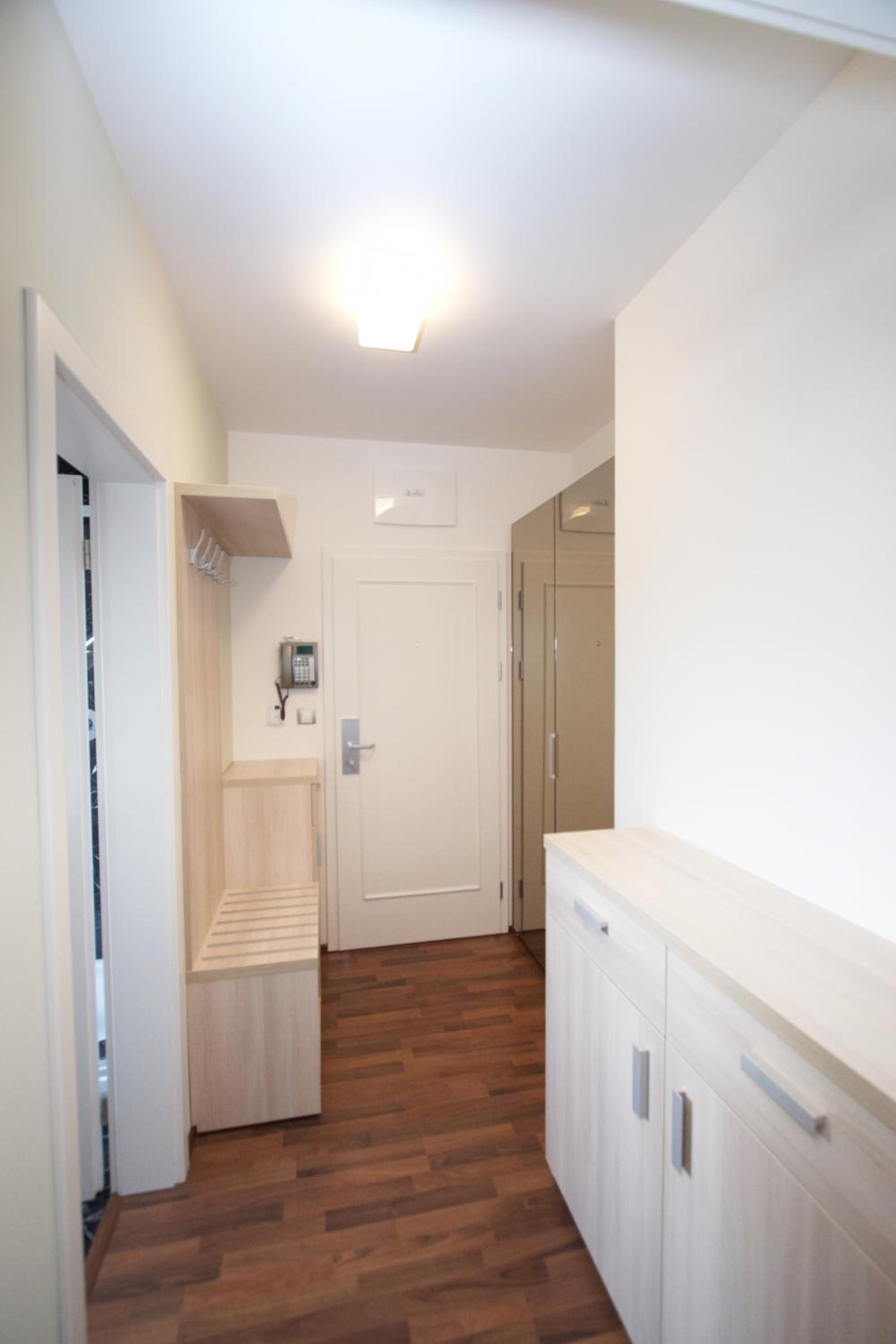 One-Bedroom Apartment - Photo 9
