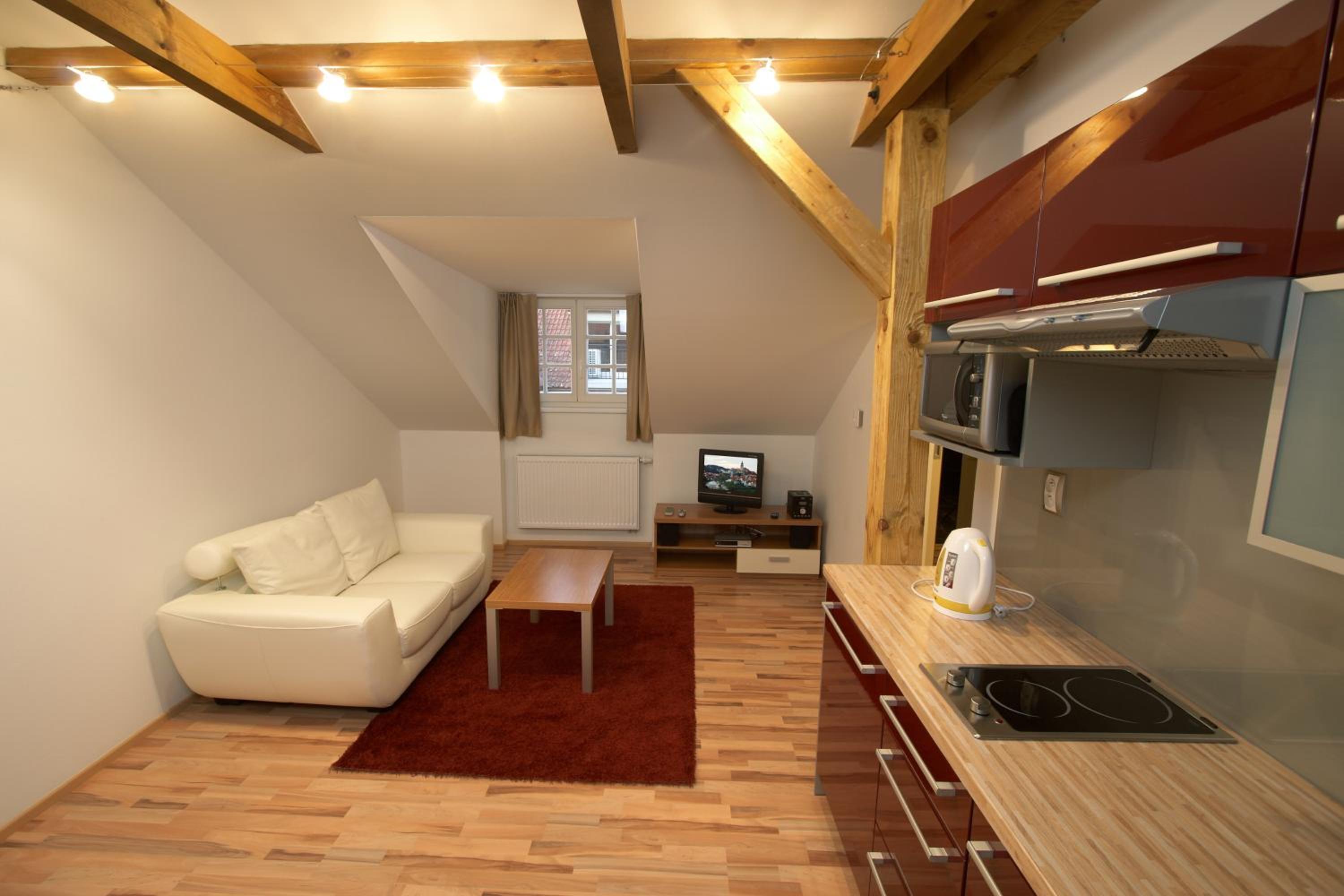 One-Bedroom Apartment - Photo 15