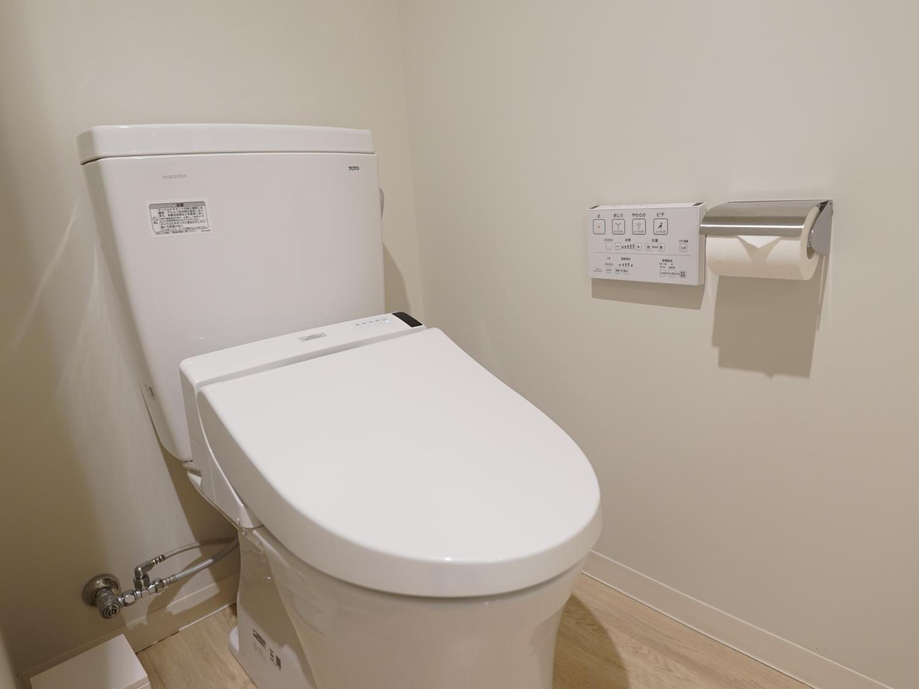 Standard Twin Room - Photo 10