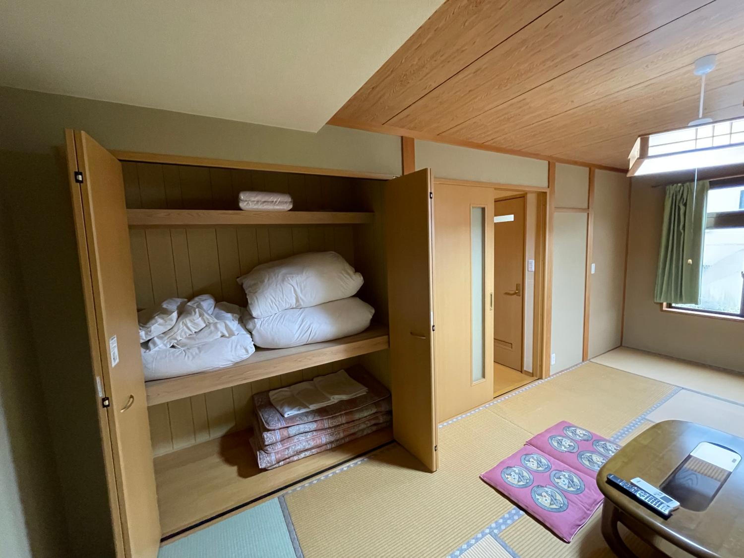 Deluxe Quadruple Room - Photo 6
