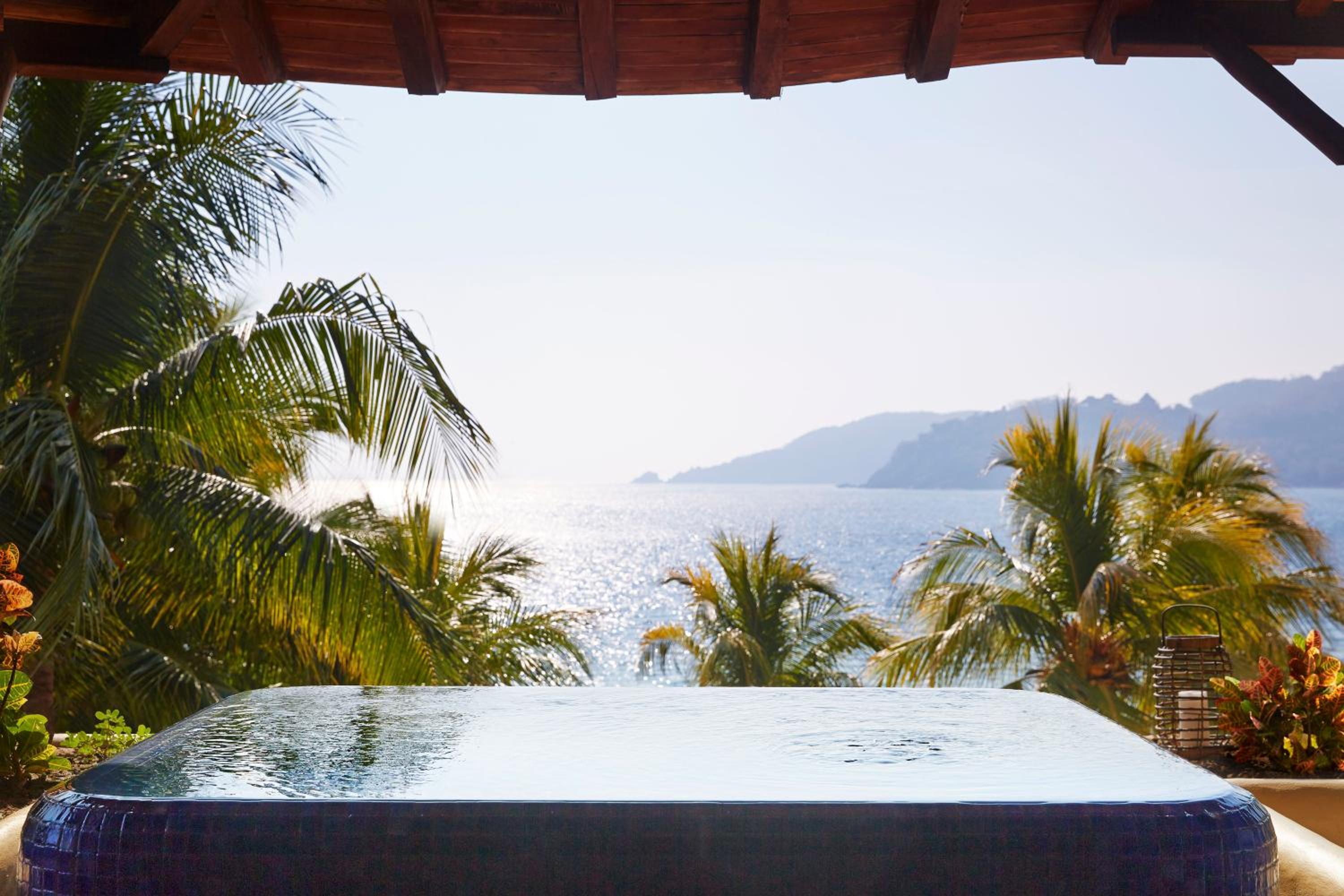 Suite with Plunge Pool (Non Smoking) photo 3