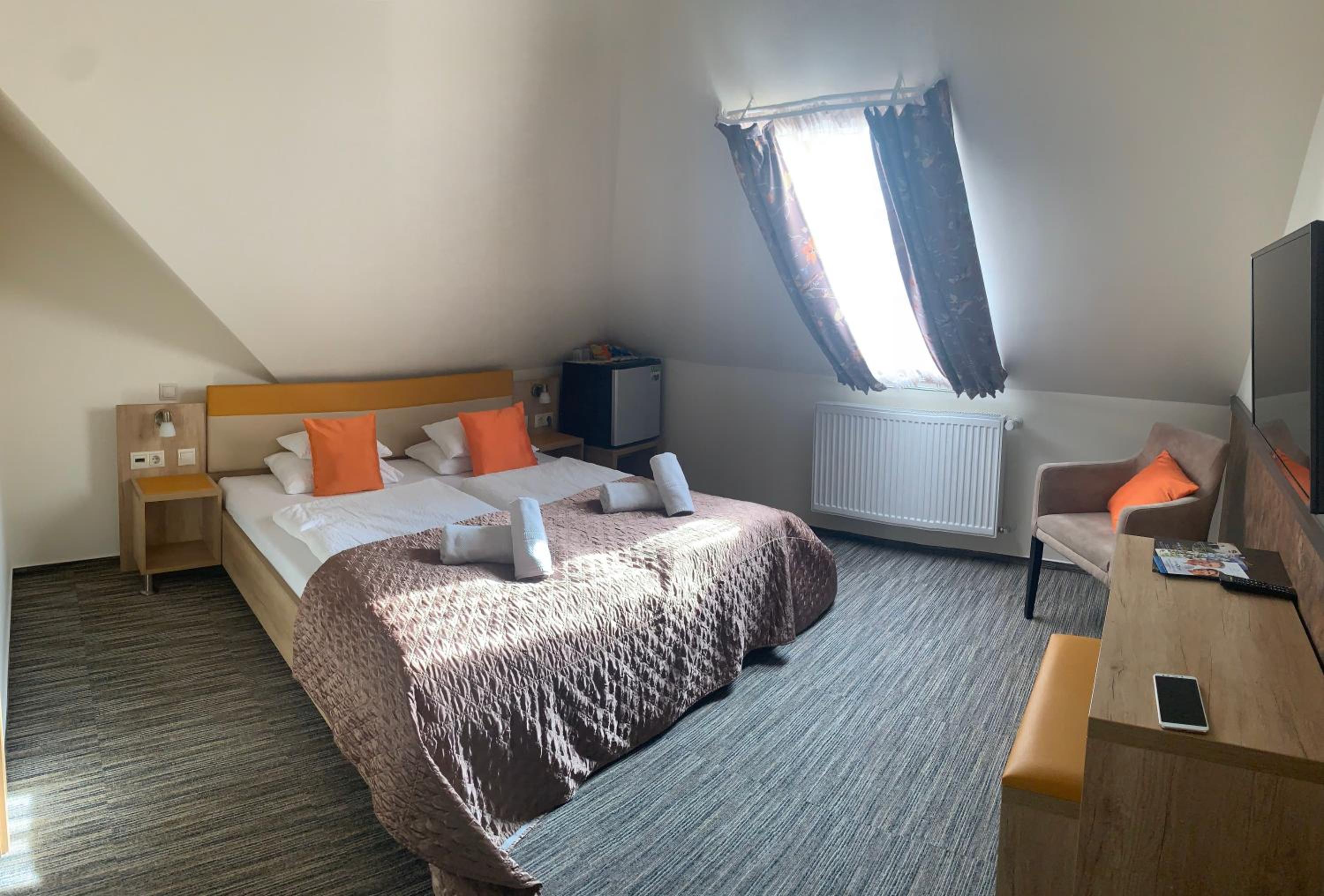 Double Room with Private Bathroom