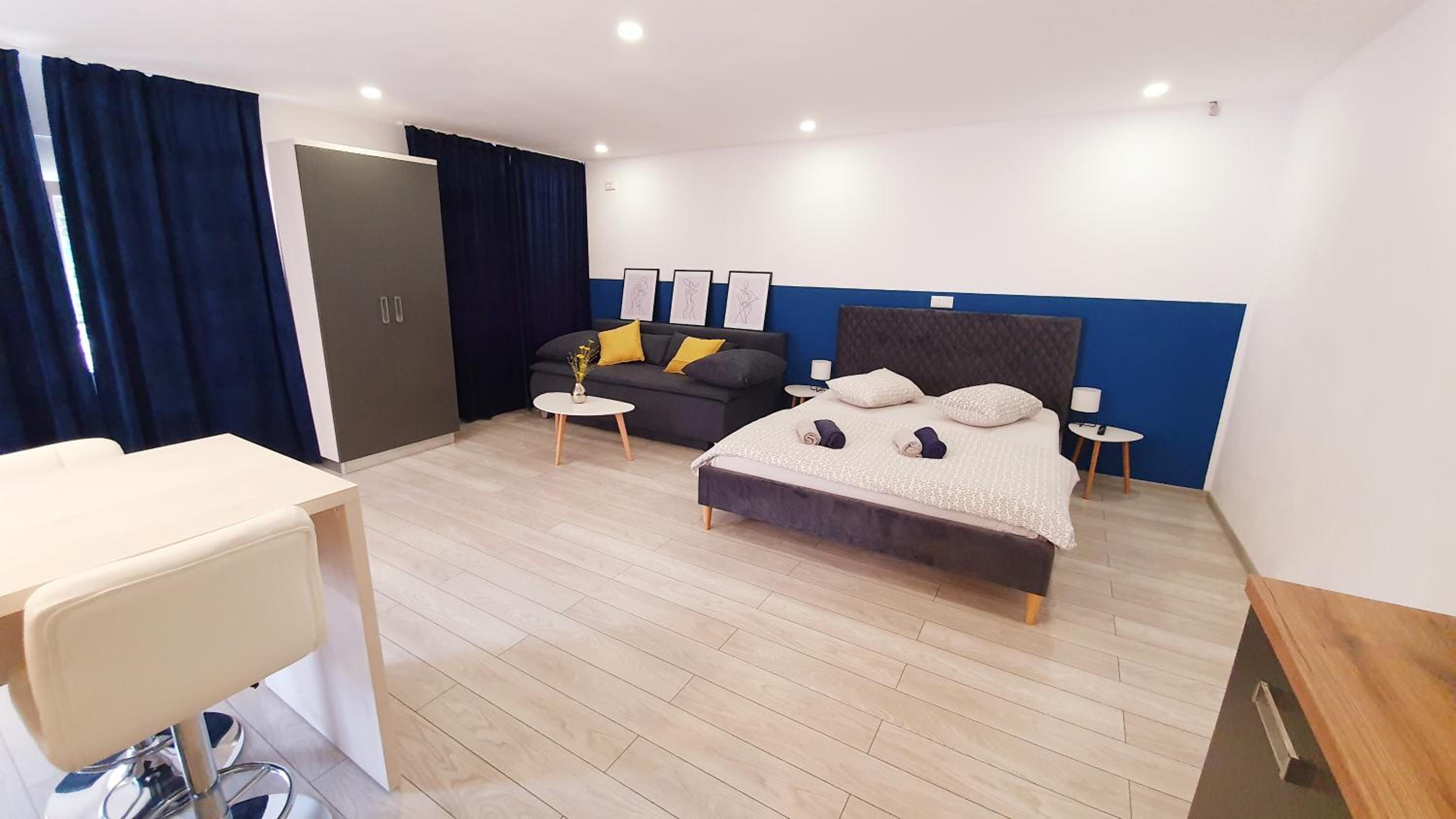 Studio with Terrace - Photo 13