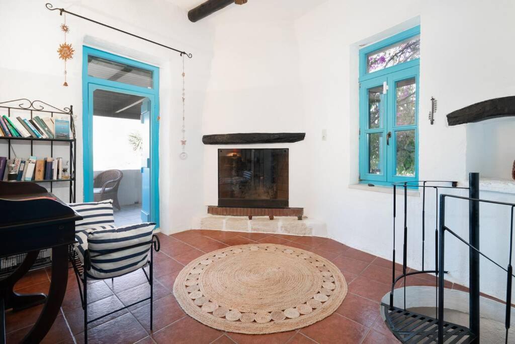 Three-Bedroom Villa photo 1