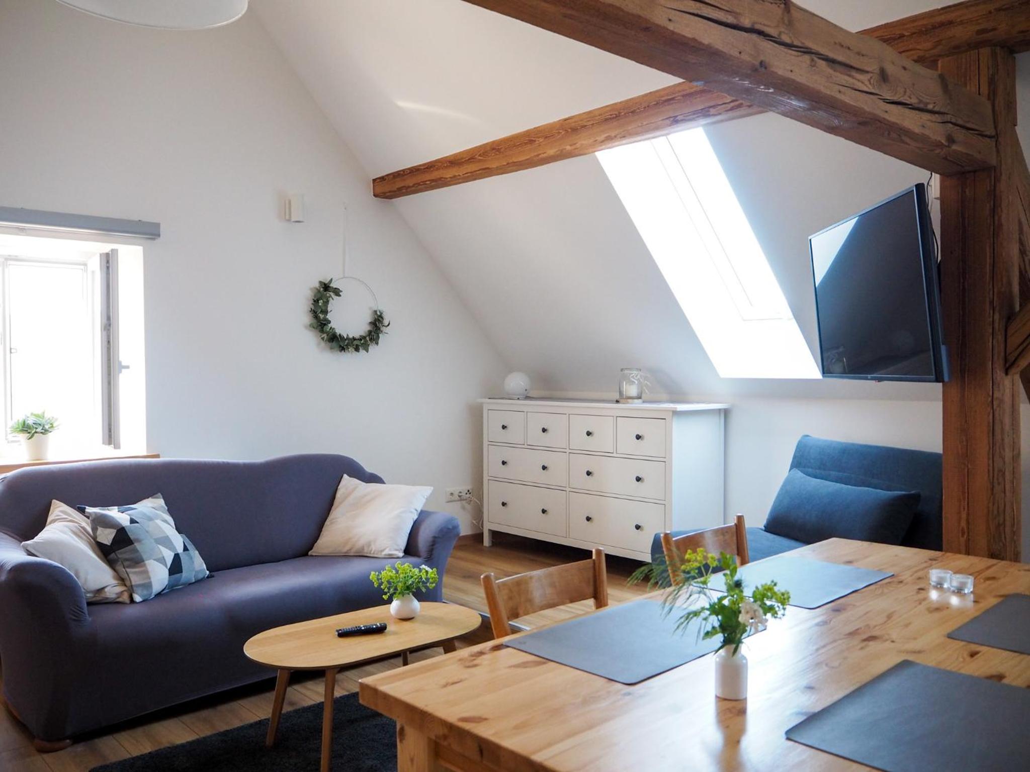 Apartment photo 2