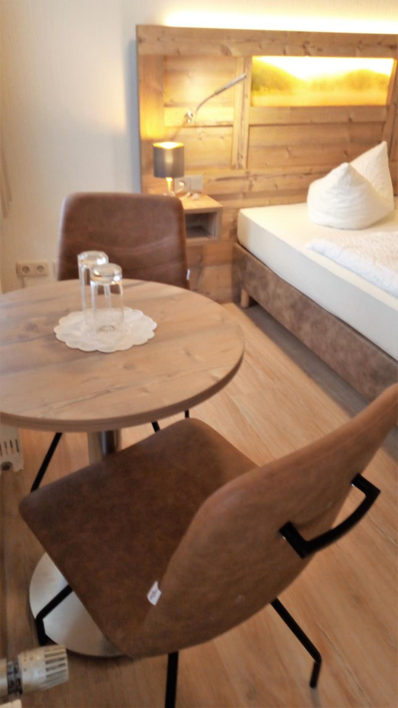 Triple Room With Shared Bathroom photo 2